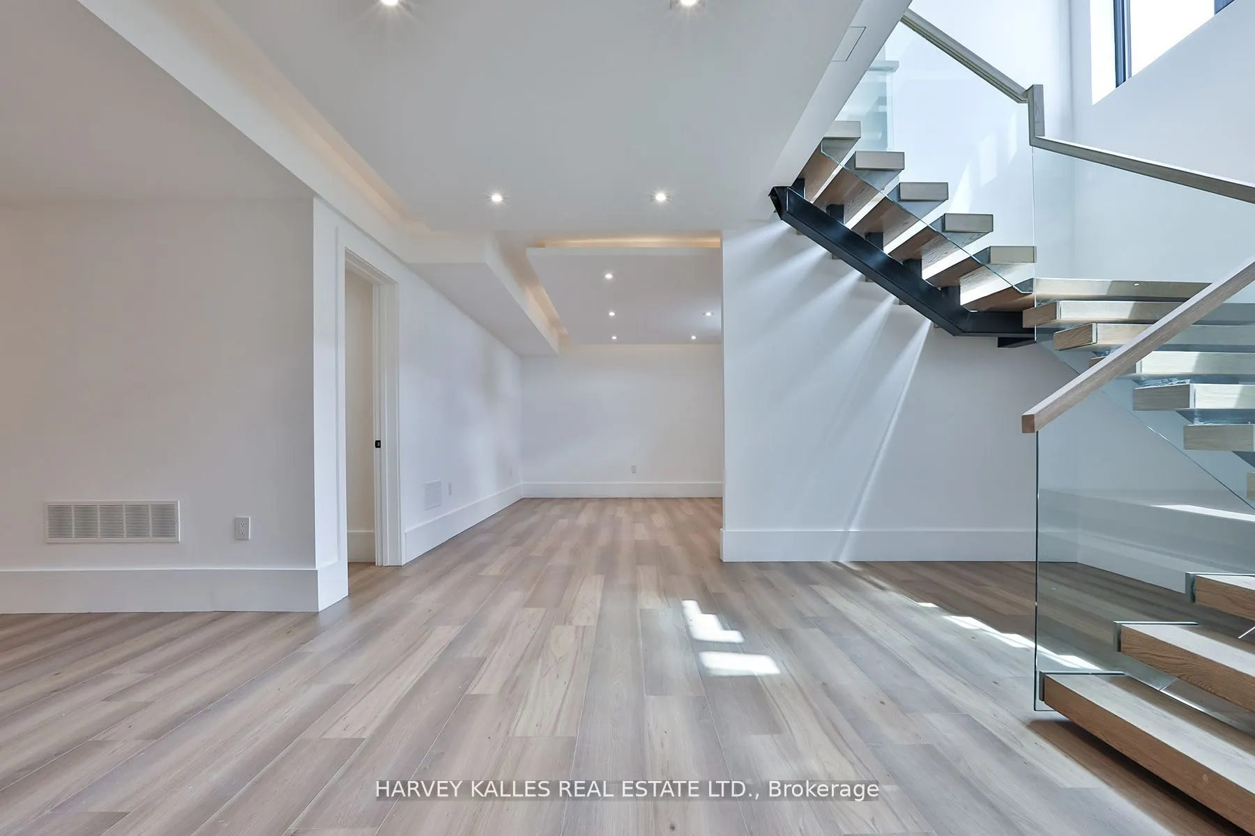 18 Lincolnville Lane