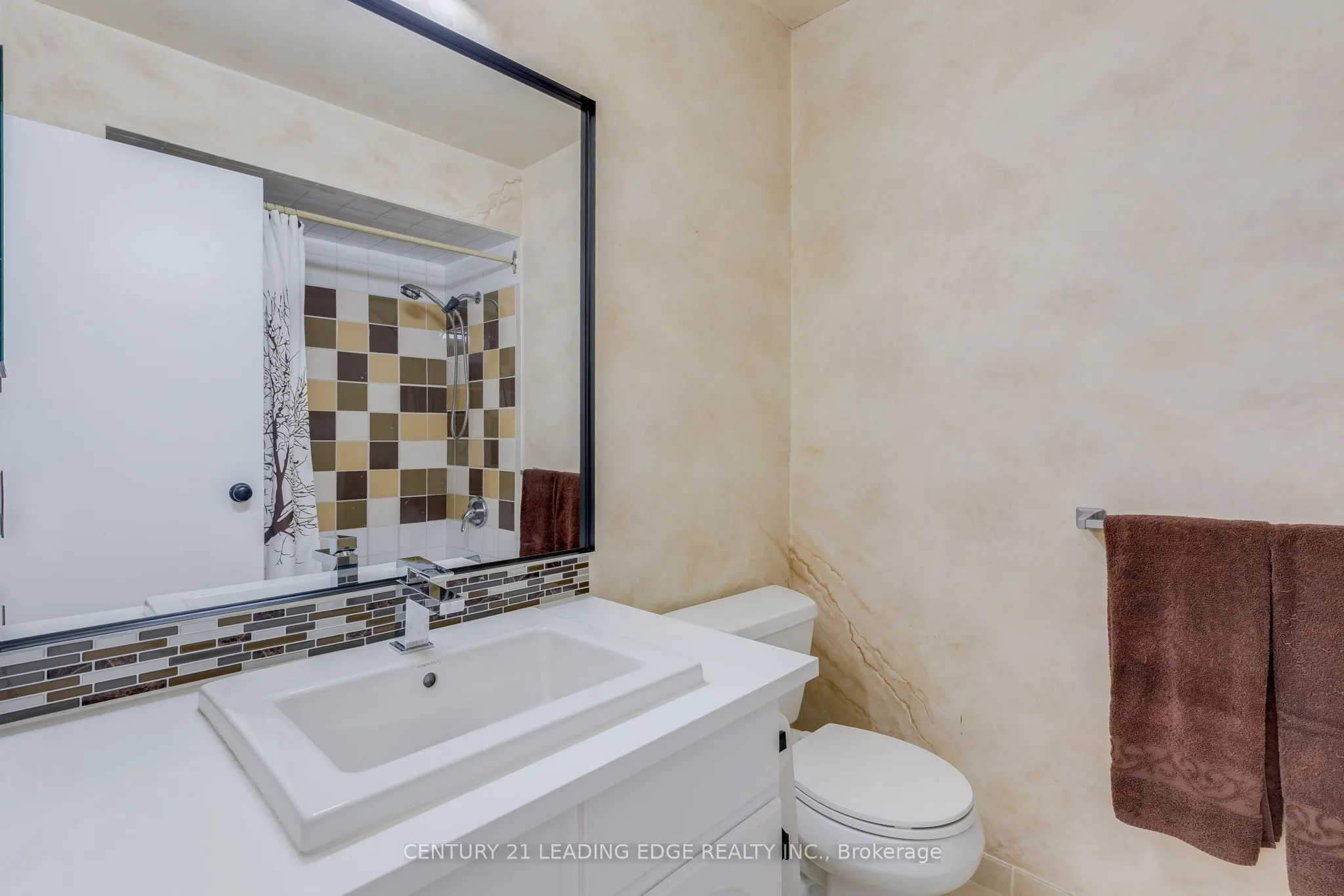 129 POPLAR Crescent, #129