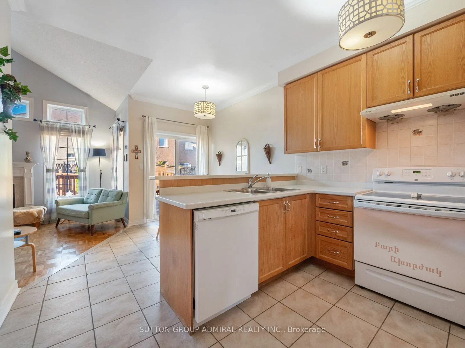 54 Golden Oak Avenue