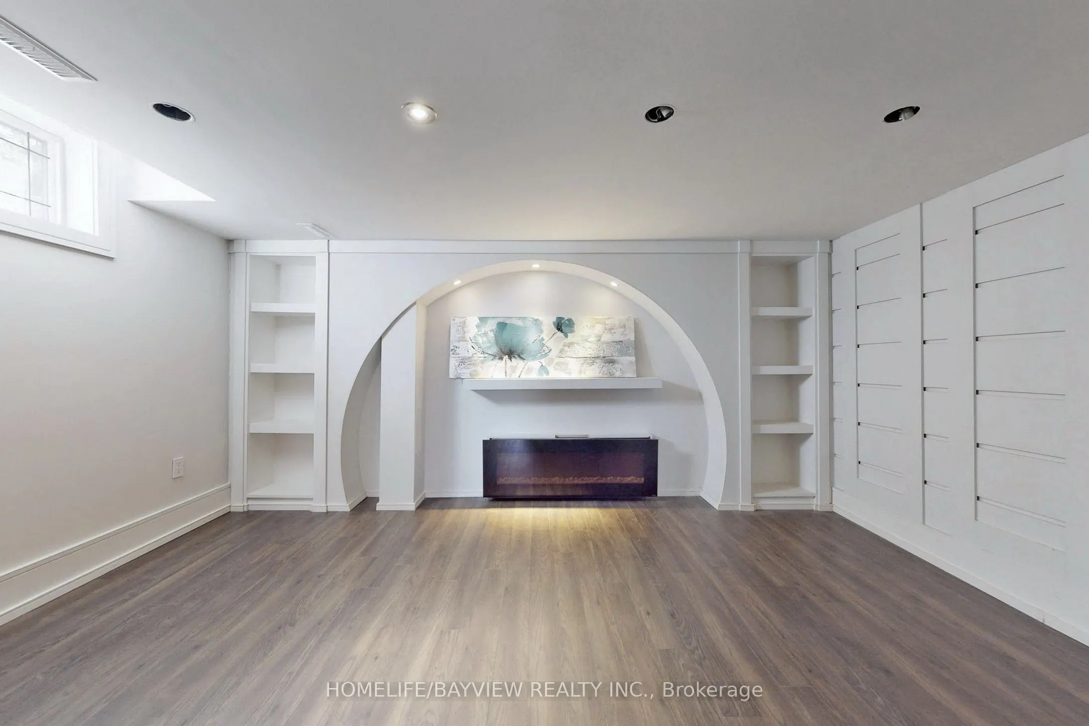 72 Lensmith Drive