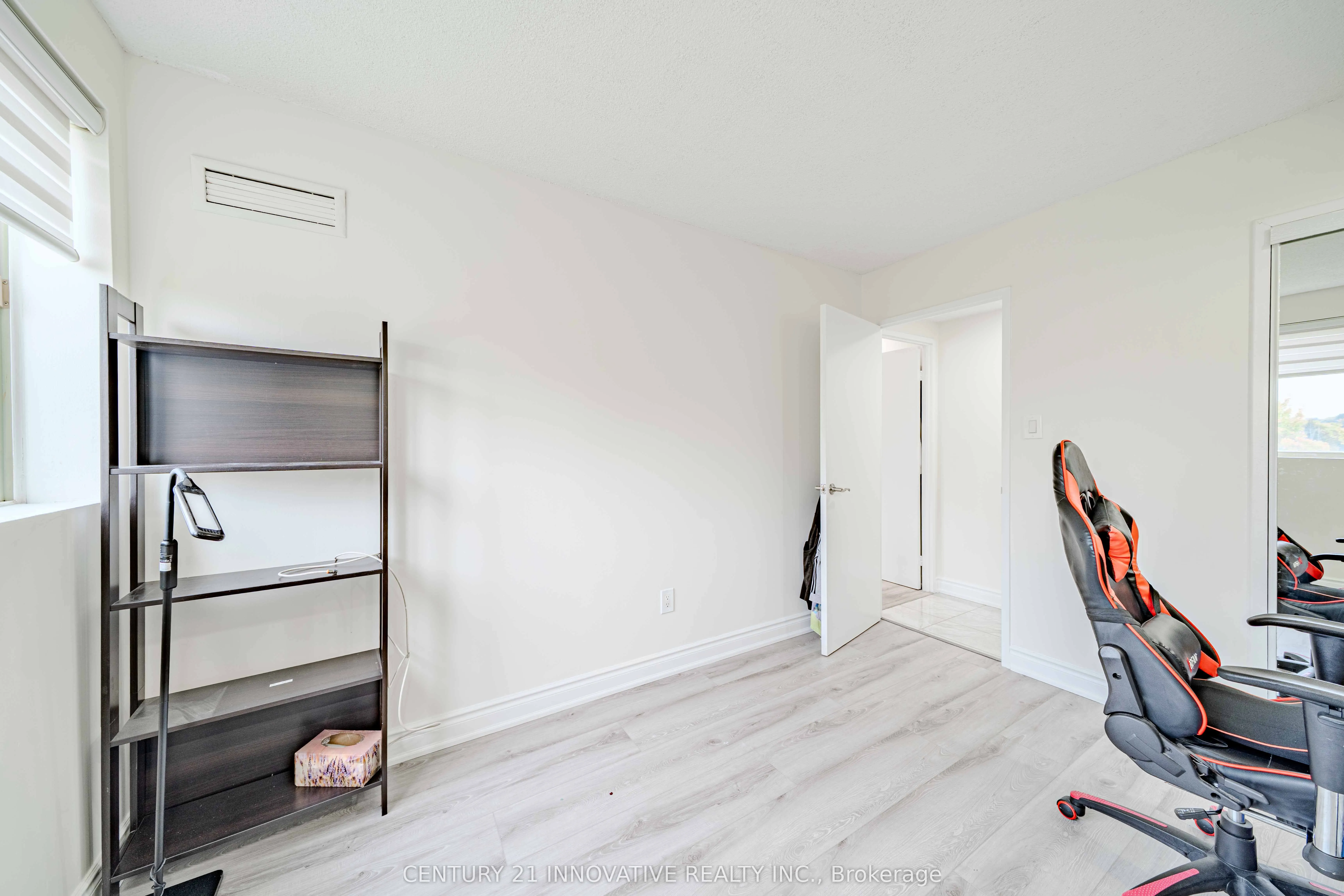 5 Weldrick Road W, #511