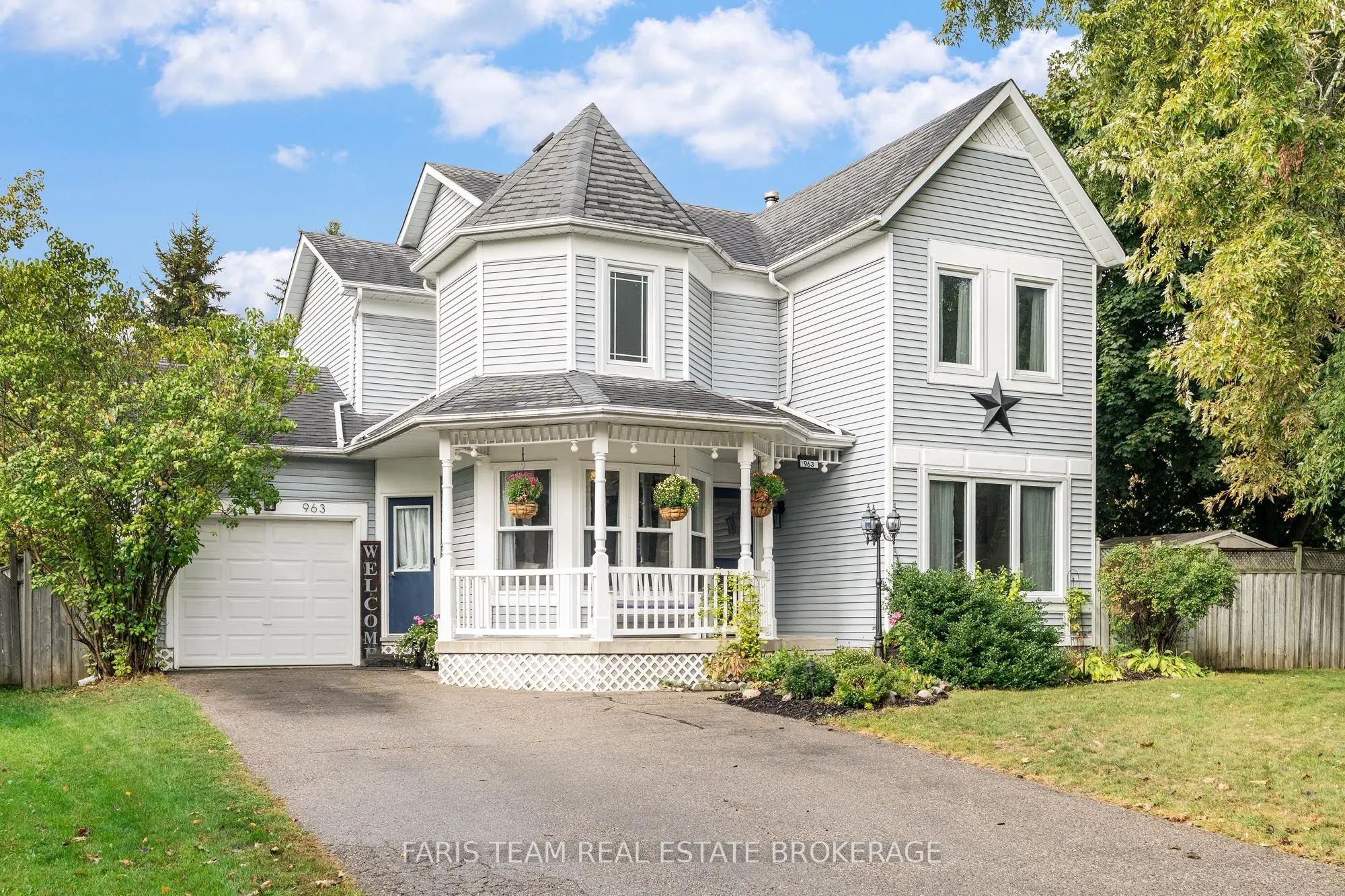 963 Linden Street