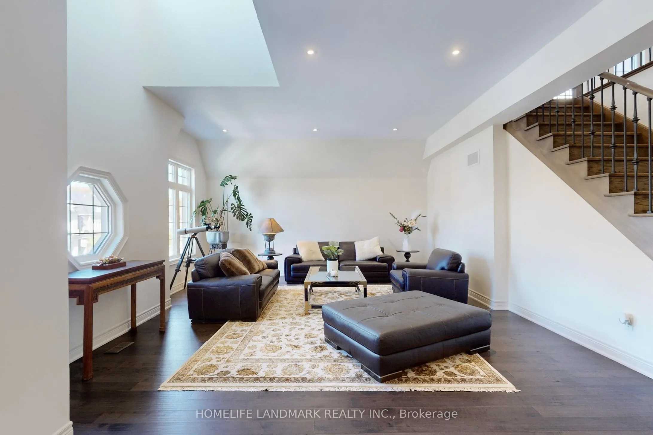 213 Farrell Road