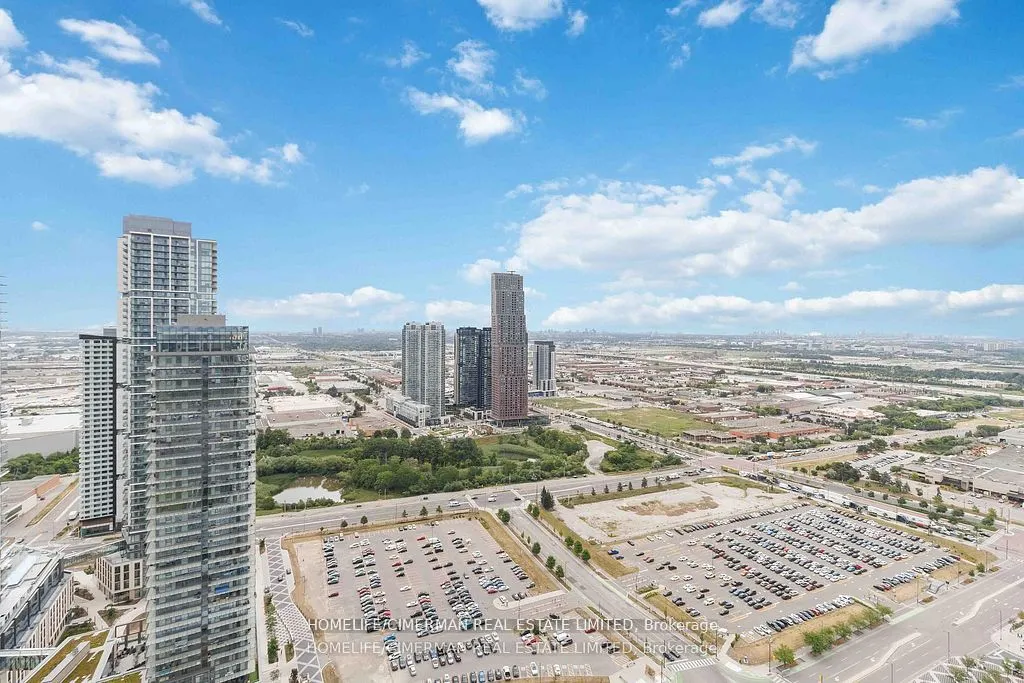 5 Buttermill Avenue, #4502