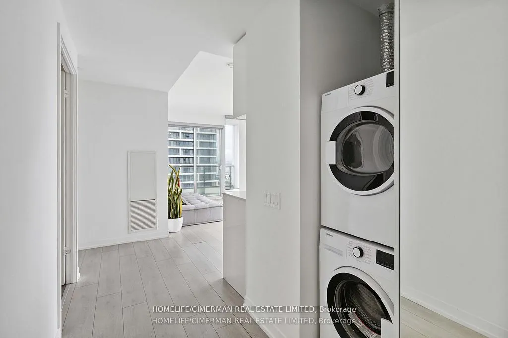 5 Buttermill Avenue, #4502