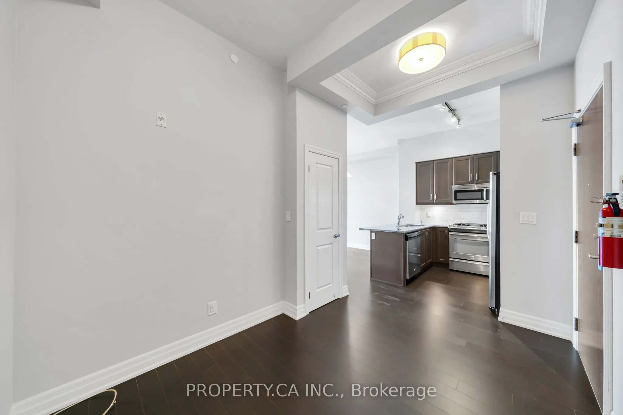 111 Civic Square Gate, #518