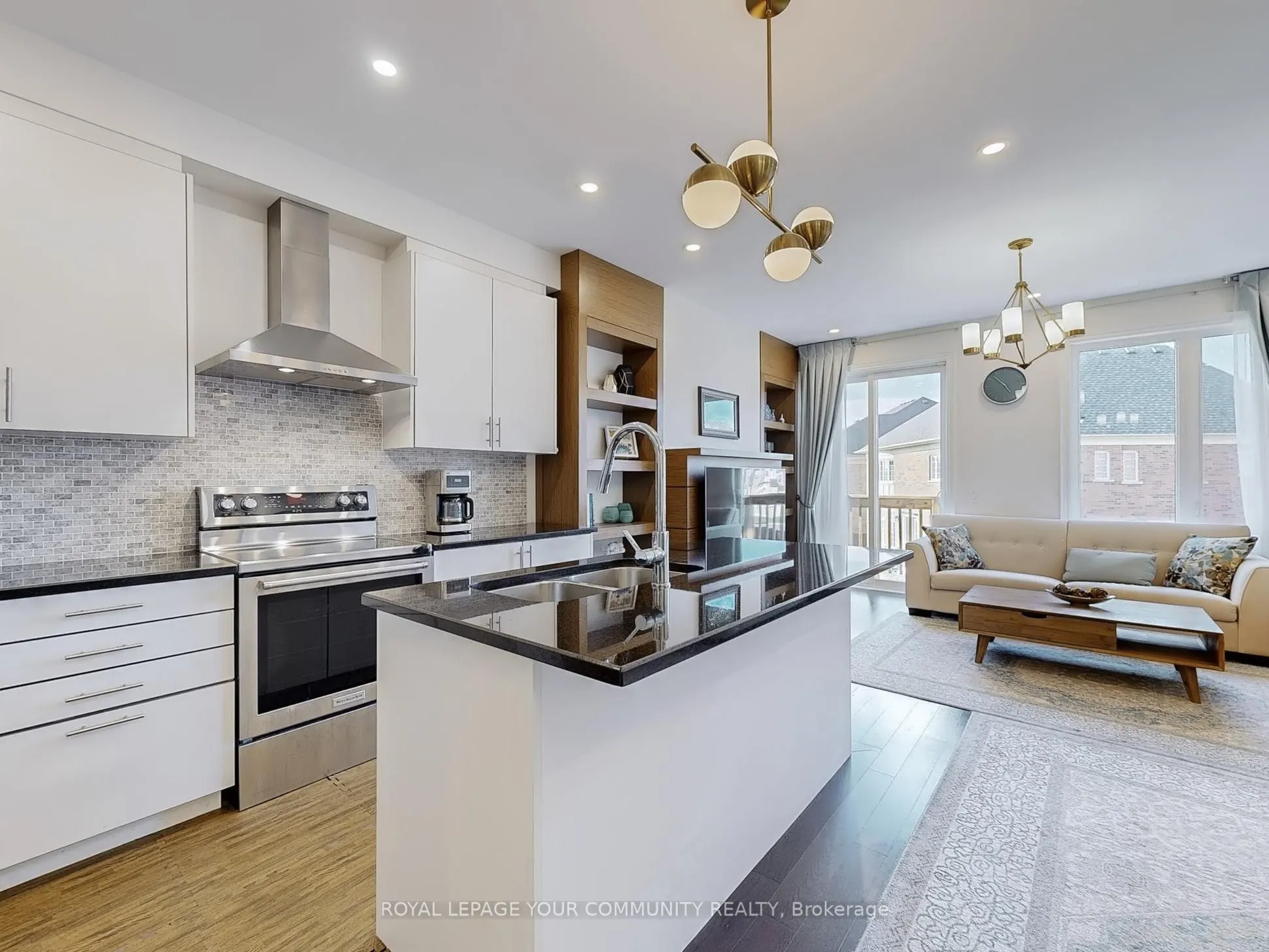 66 Drizzel Crescent