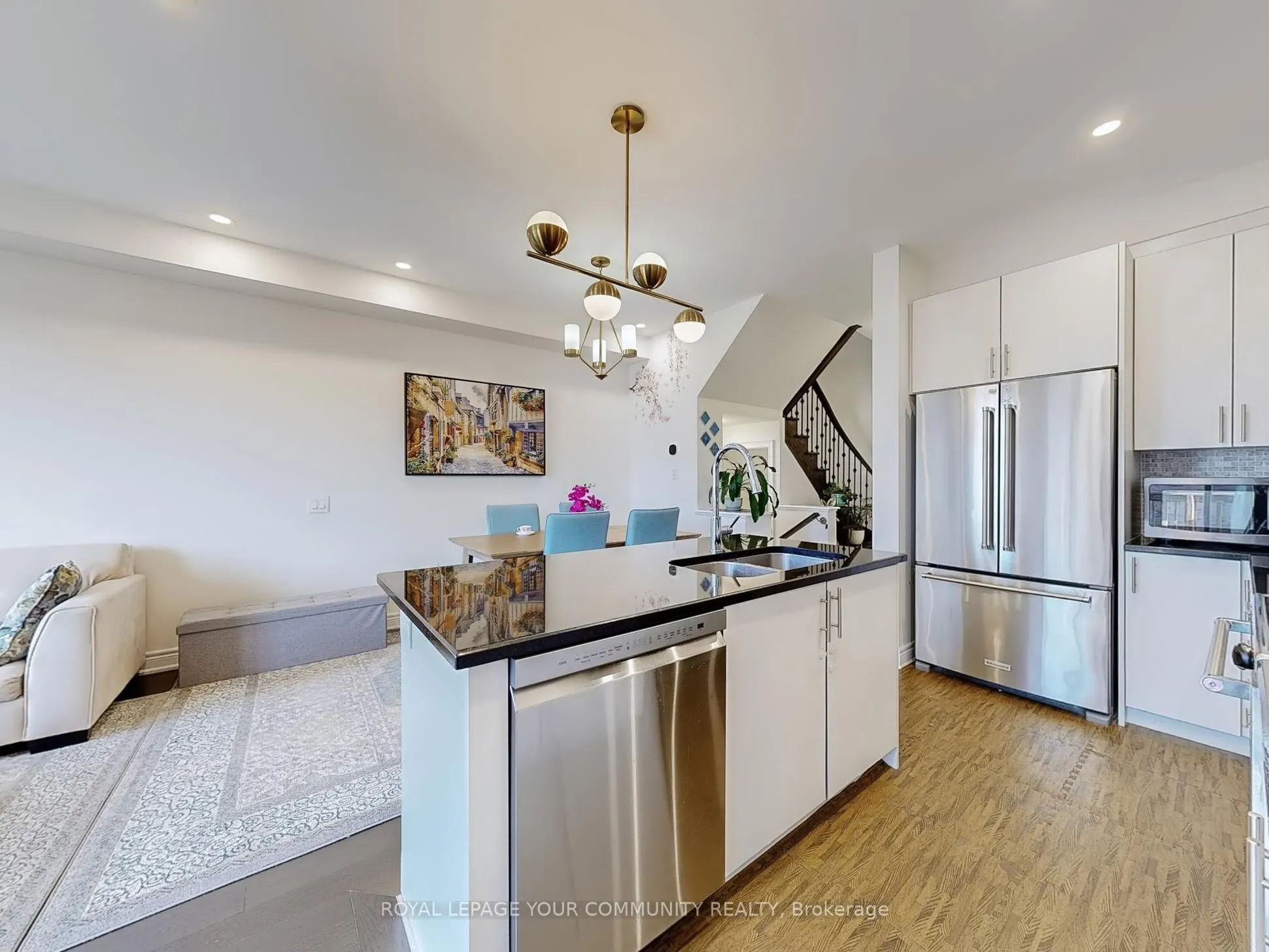 66 Drizzel Crescent