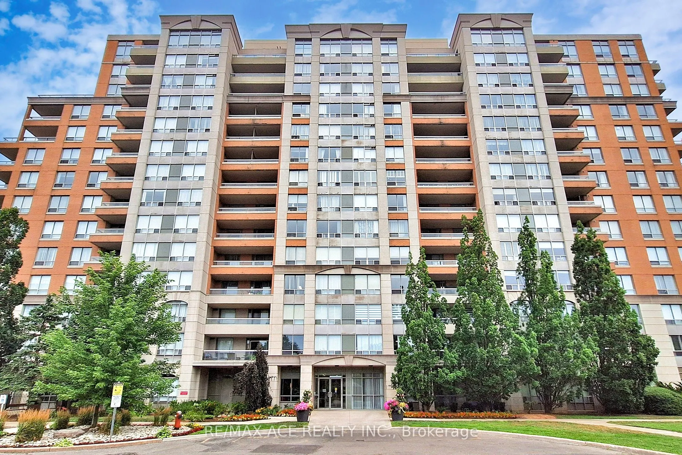 29 Northern Heights Drive, #1108