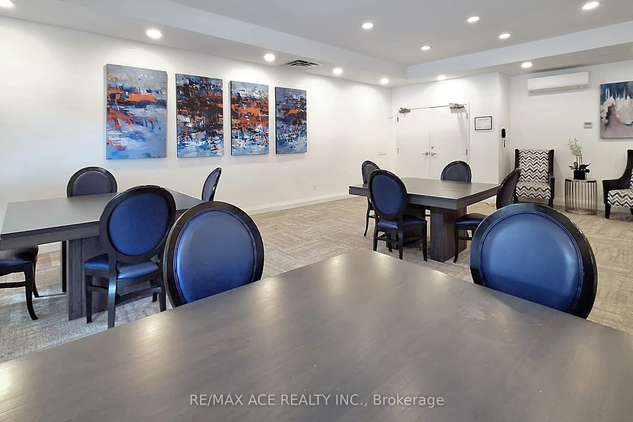 29 Northern Heights Drive, #1108