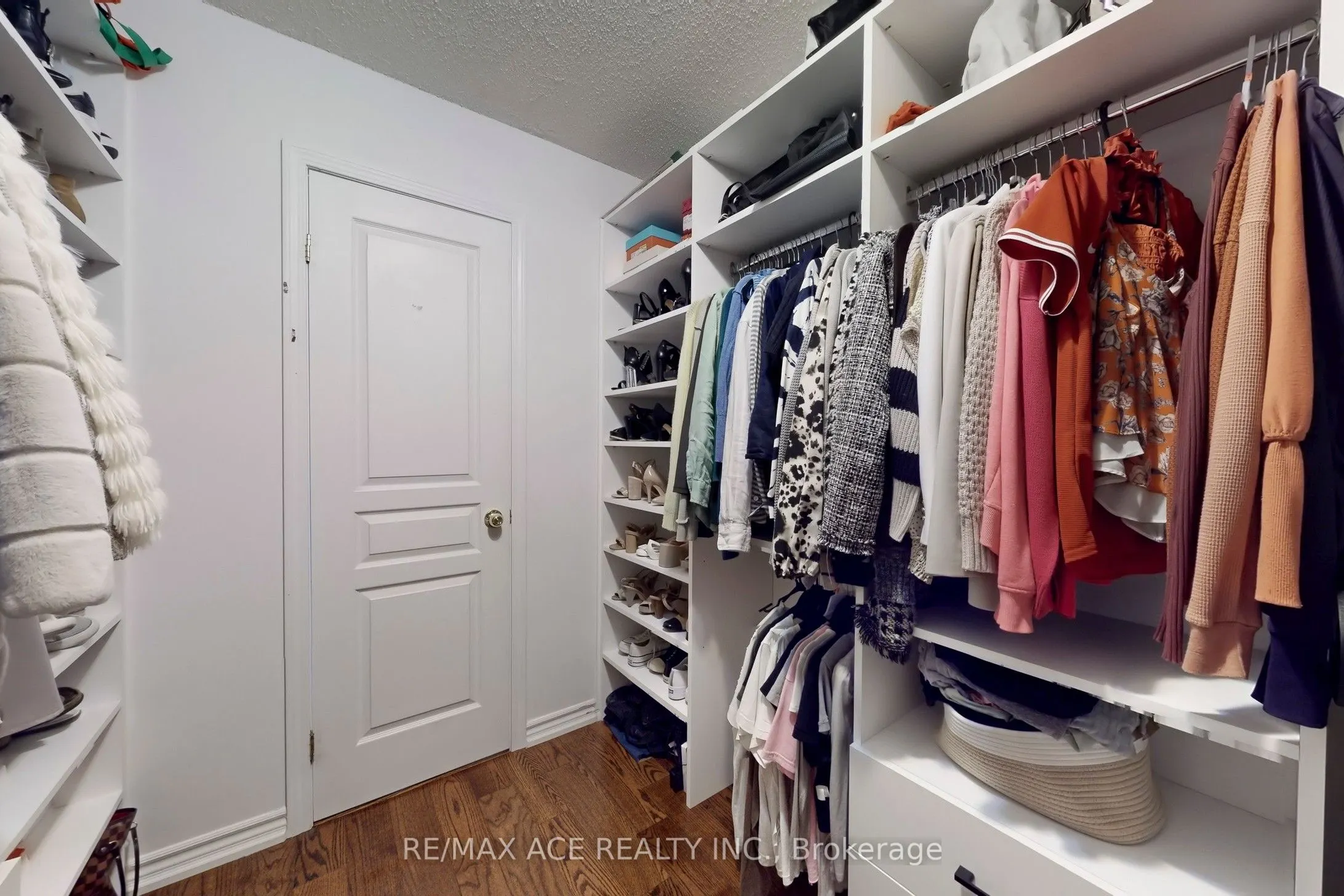 29 Northern Heights Drive, #1108
