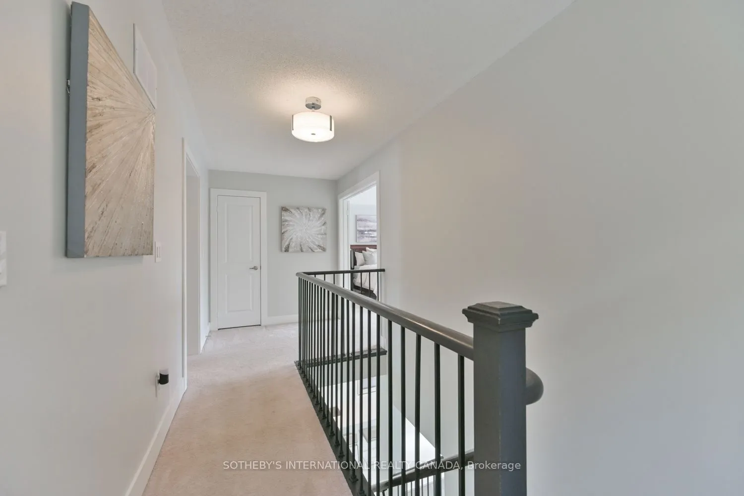 45 Crimson King Way