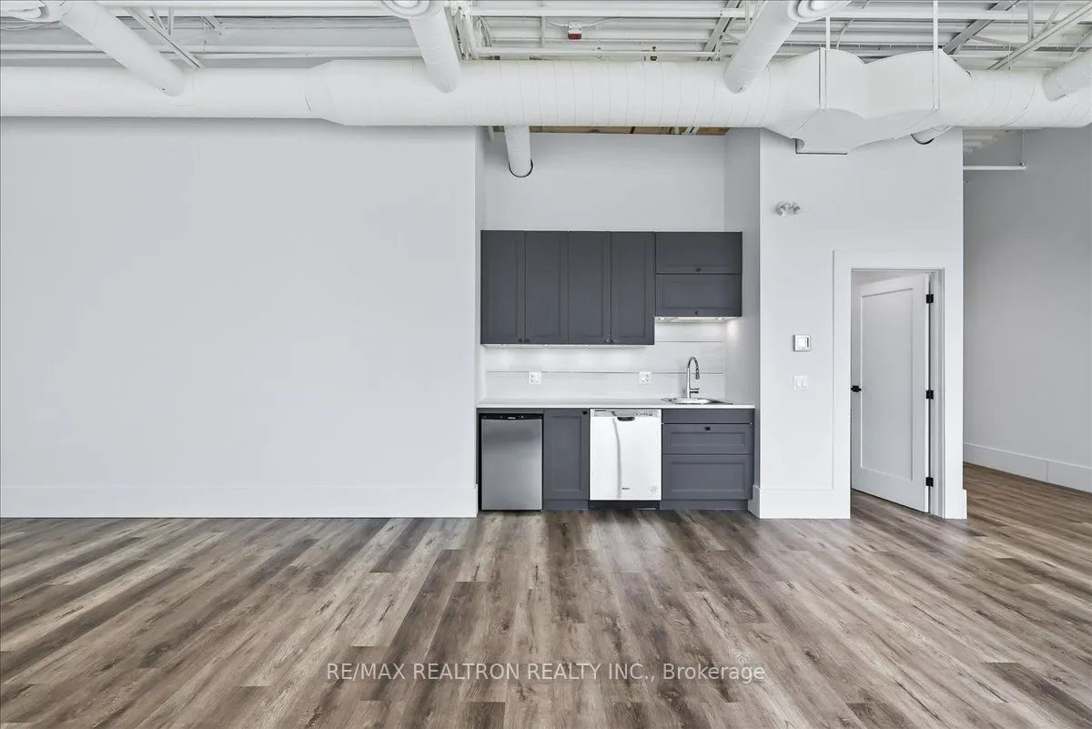 10 Great Gulf Drive, #214