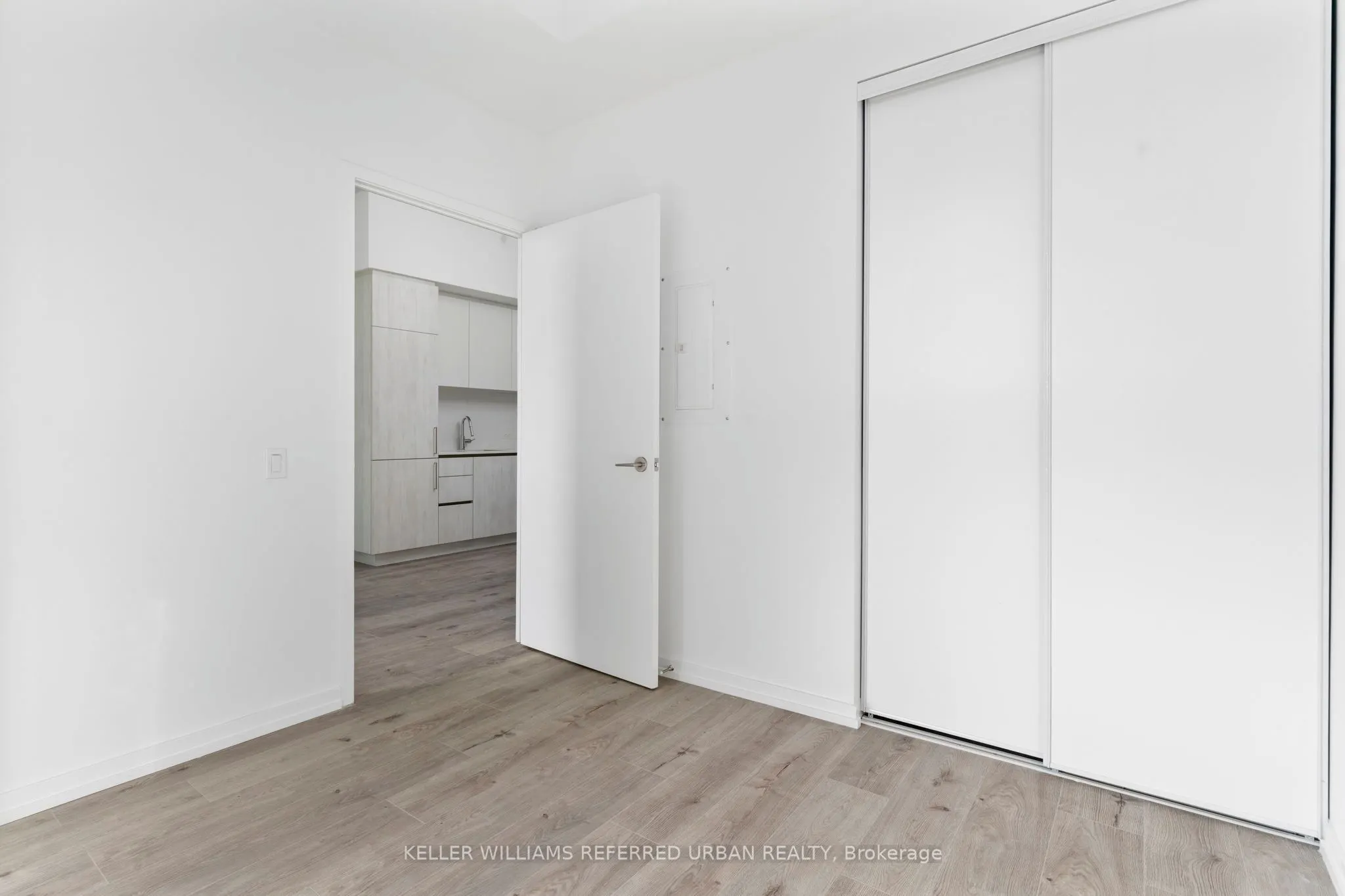 7890 Jane Street, #2910