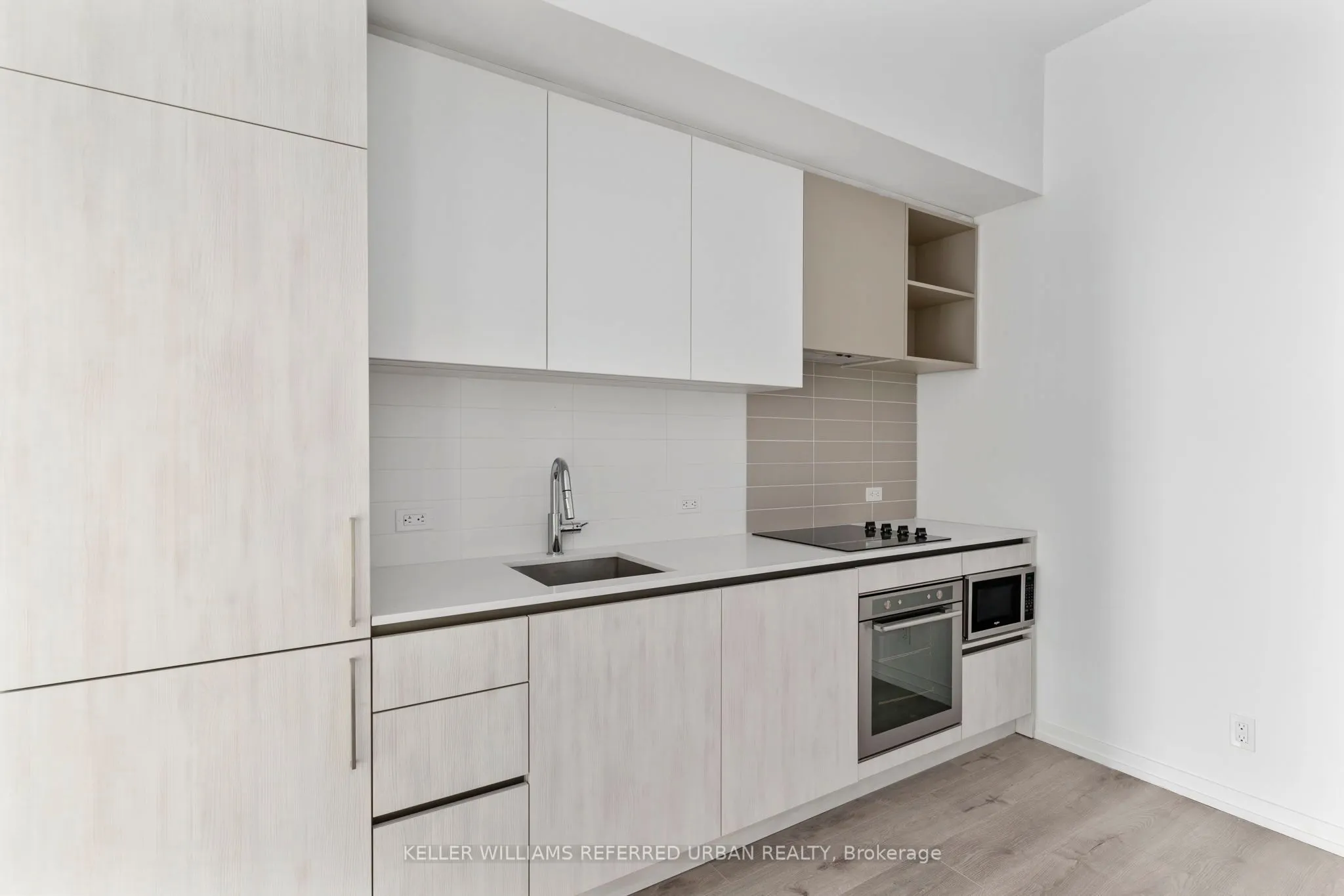 7890 Jane Street, #2910