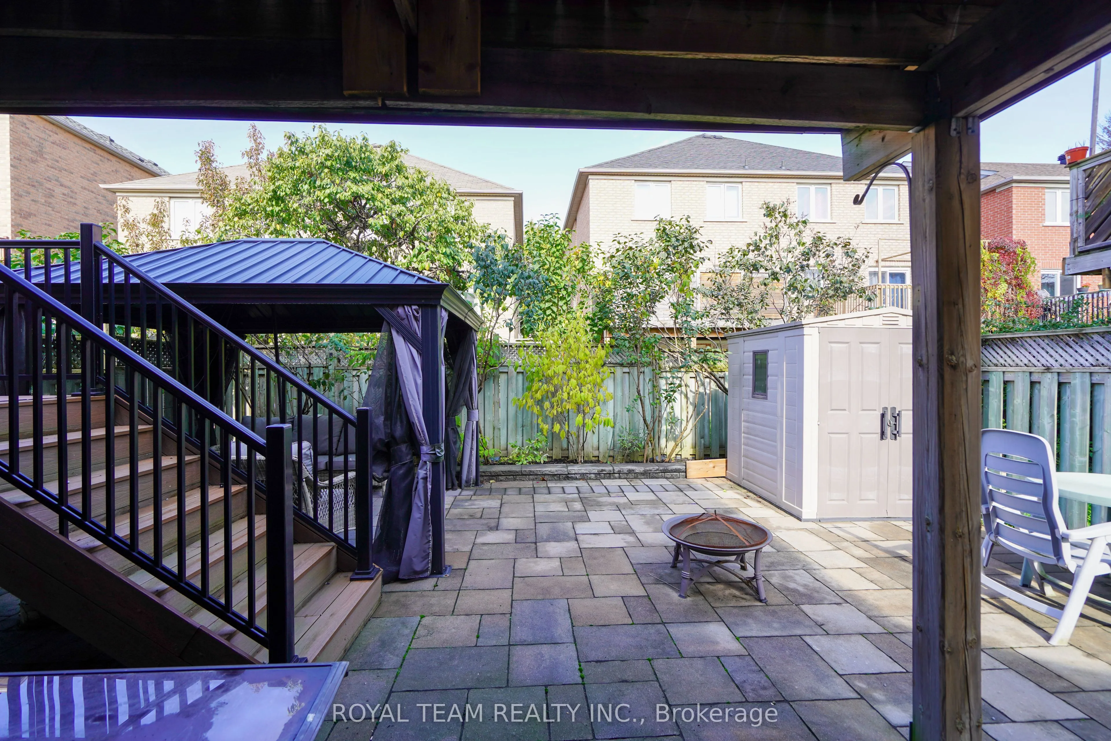 76 Sassafras Circle