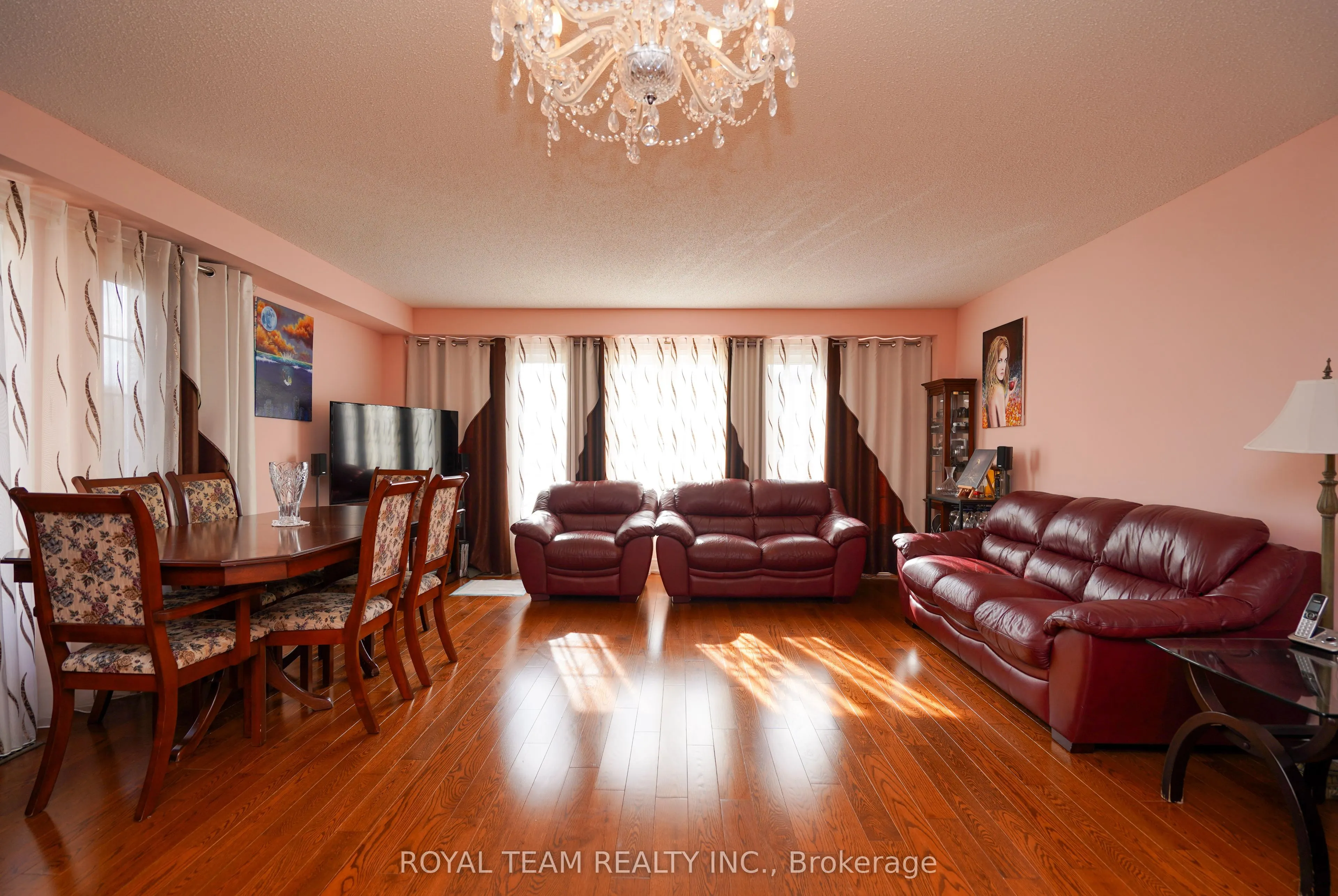 76 Sassafras Circle