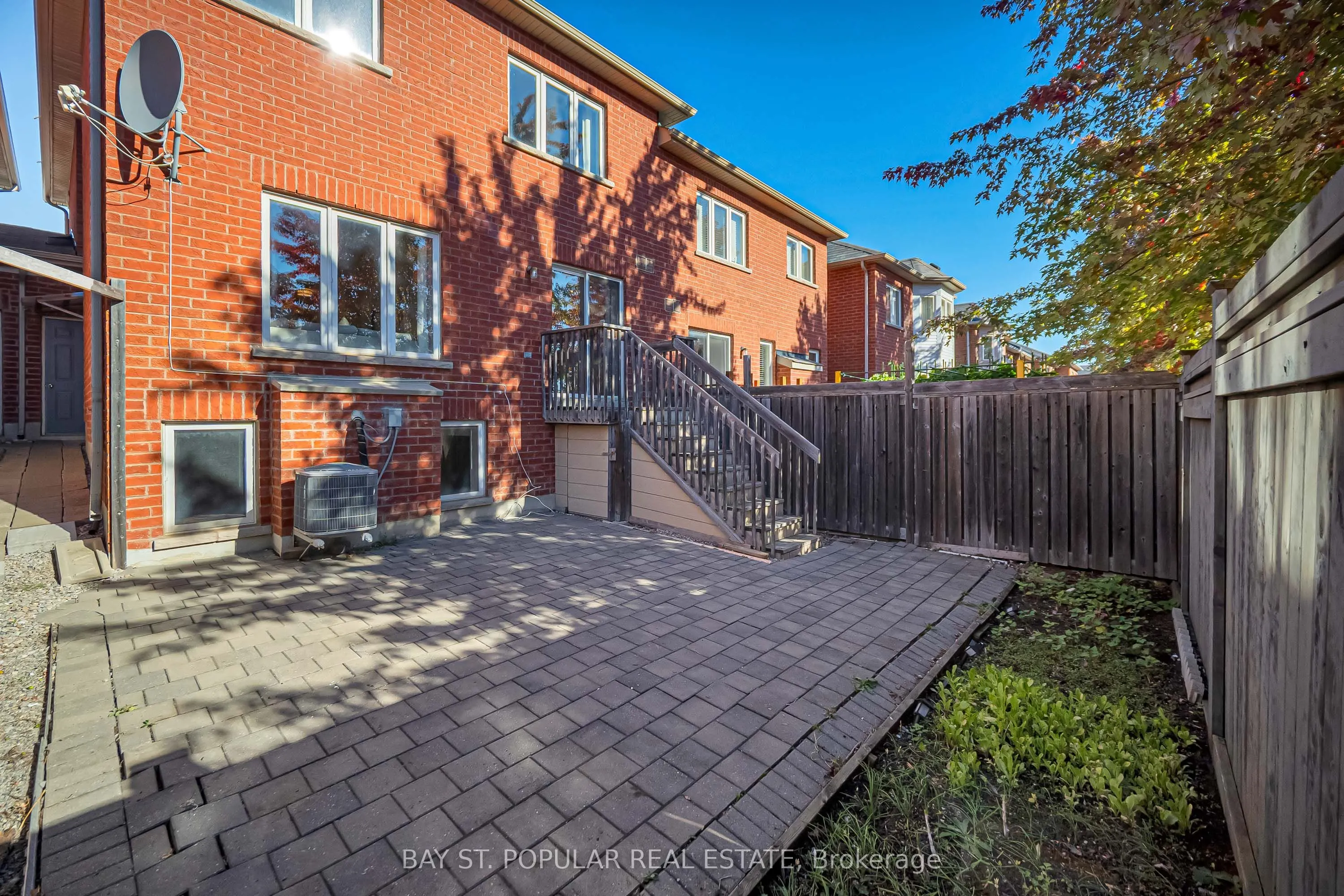 21 Westcliffe Crescent