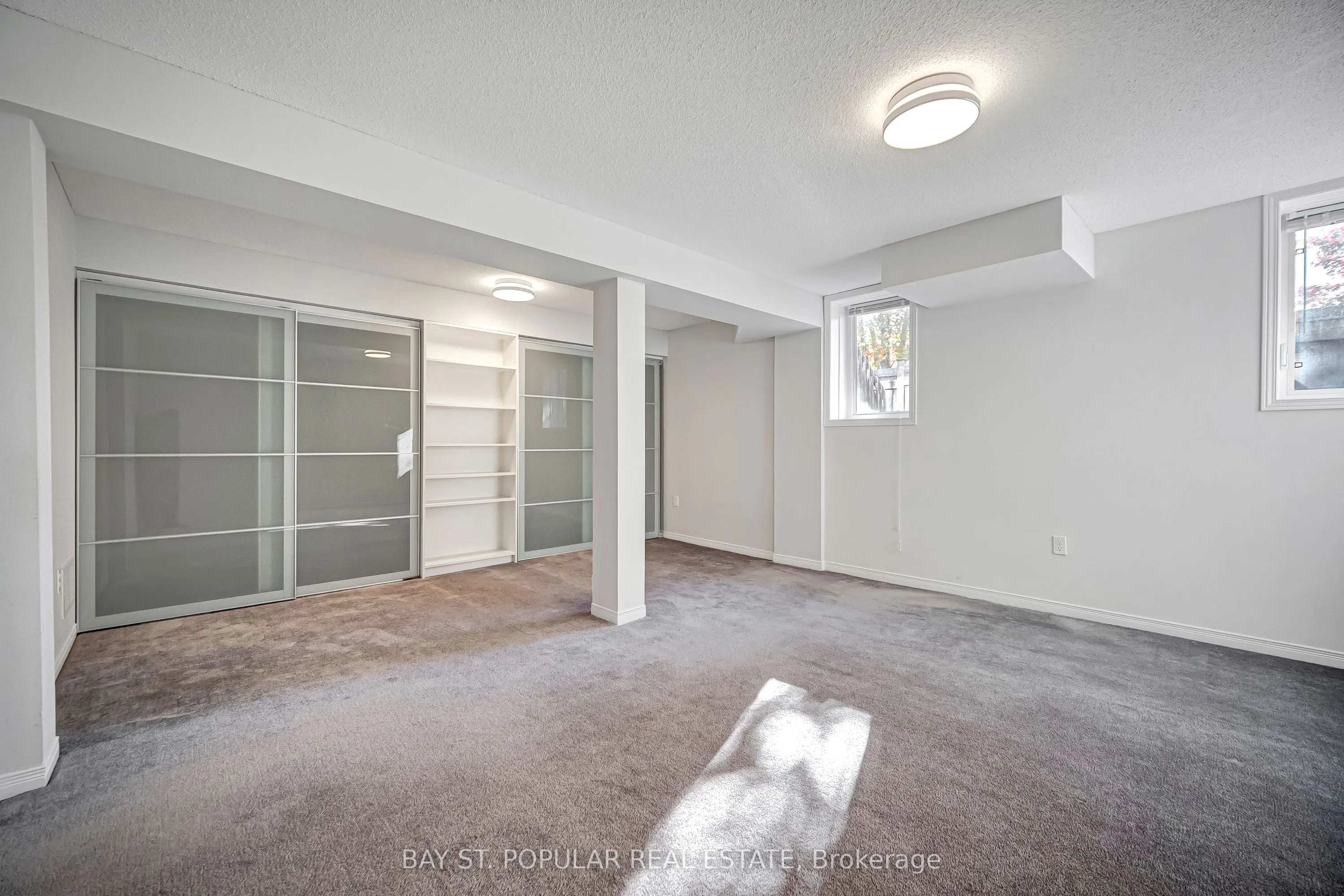 21 Westcliffe Crescent