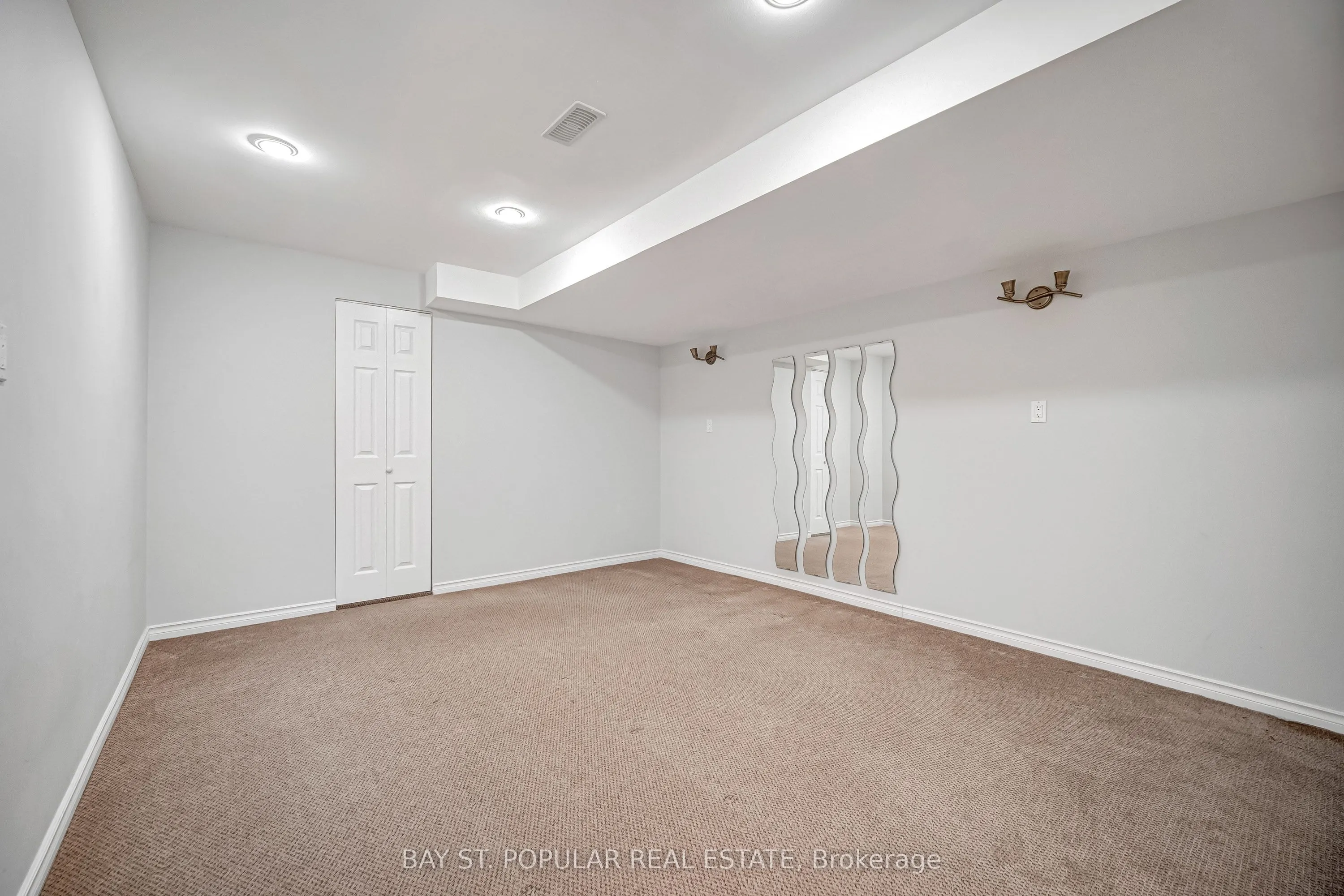 21 Westcliffe Crescent