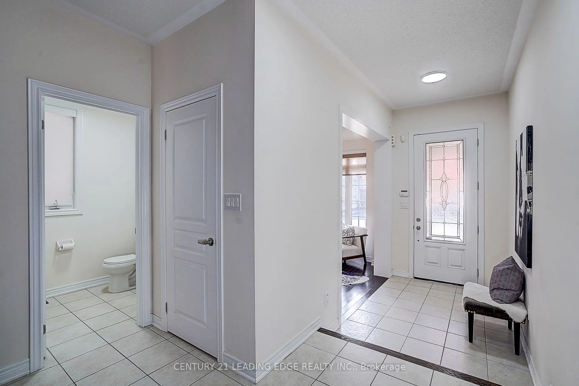 8 Hubner Avenue