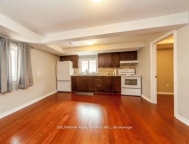 257 Parkwood Avenue