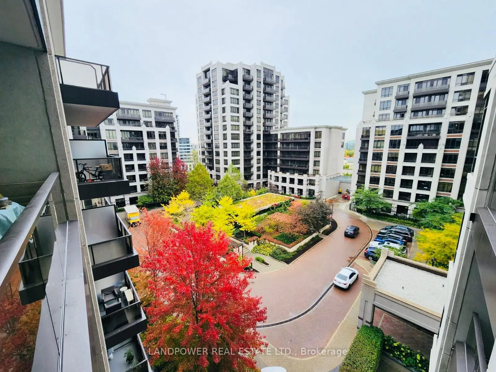 89 South Town Centre Boulevard, #801