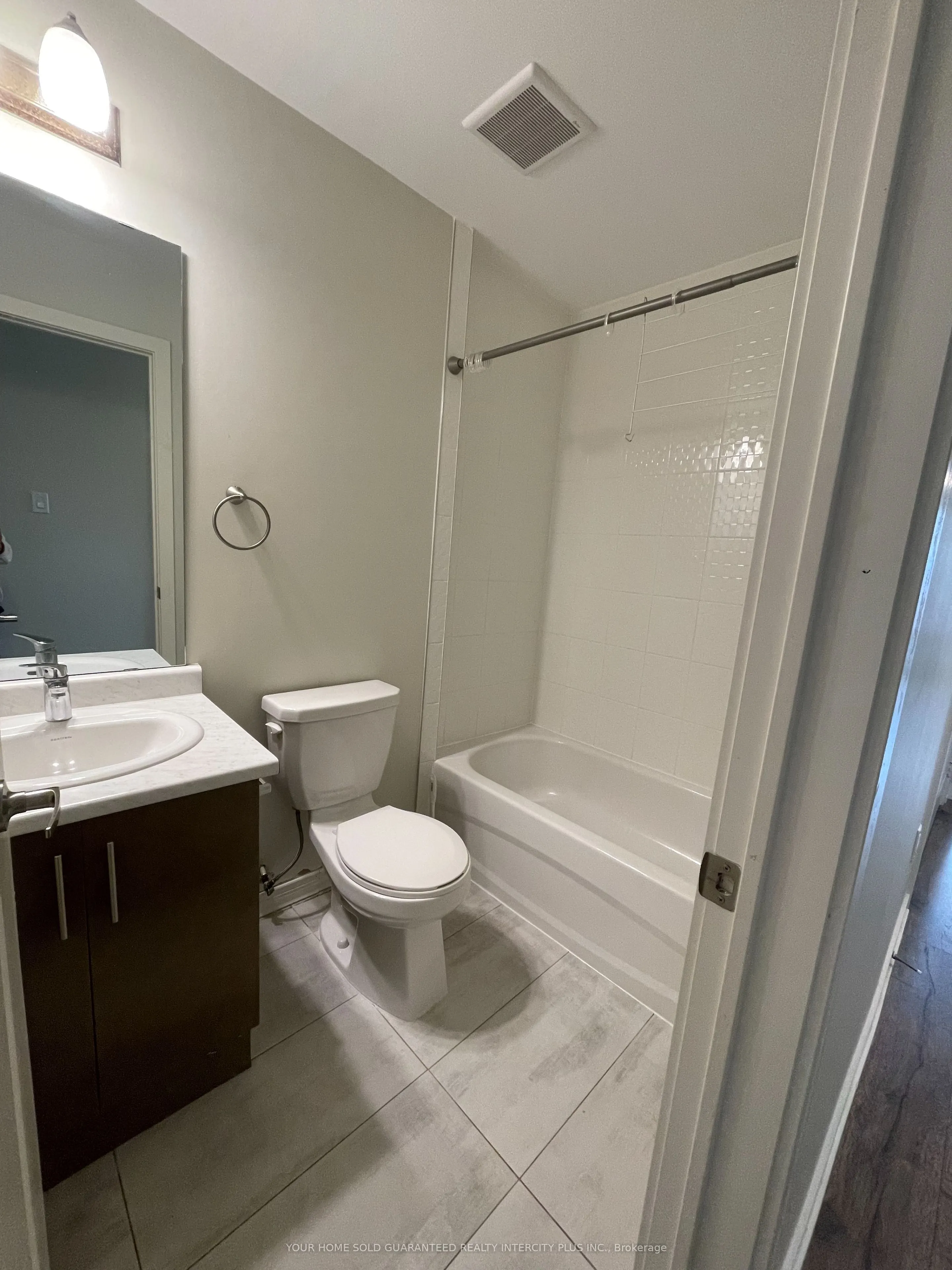 15 Whitaker Way, #127