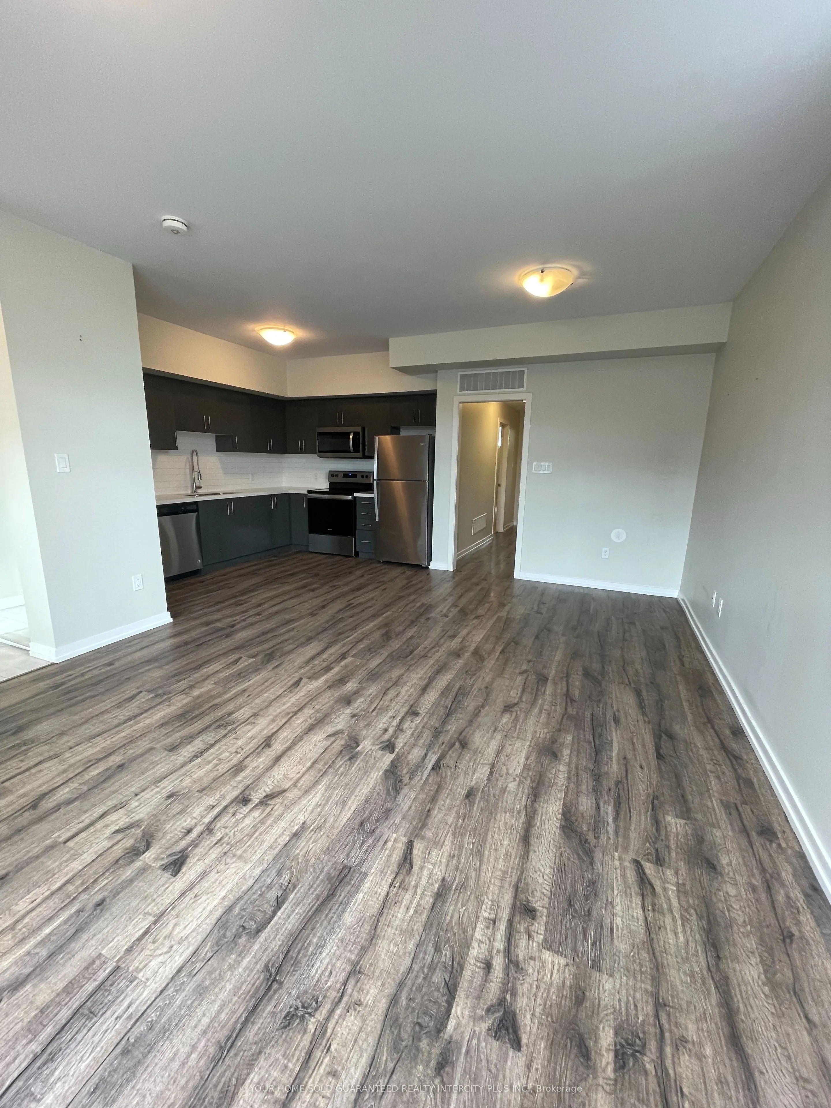15 Whitaker Way, #127