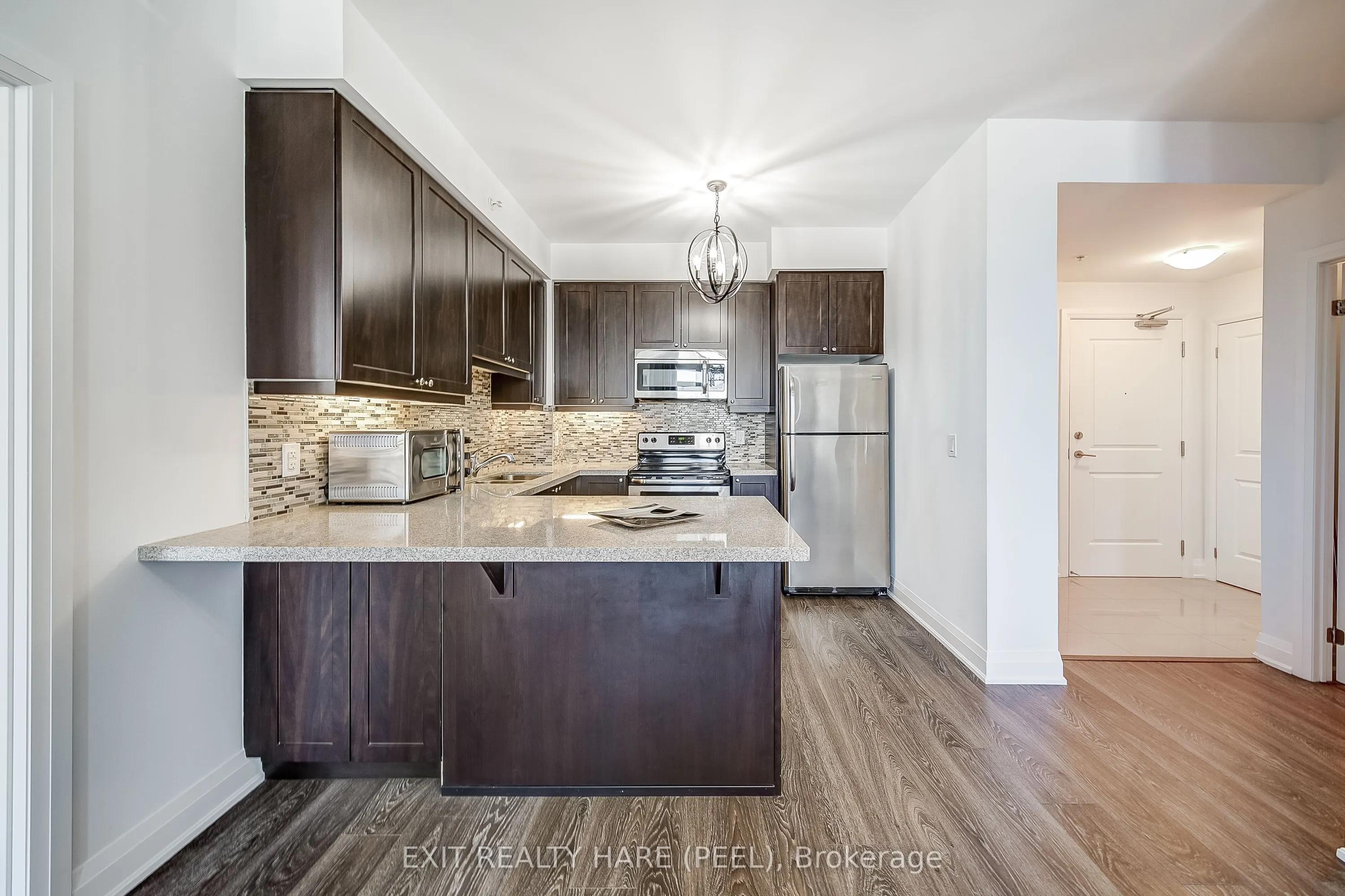 12 Woodstream Boulevard, #706