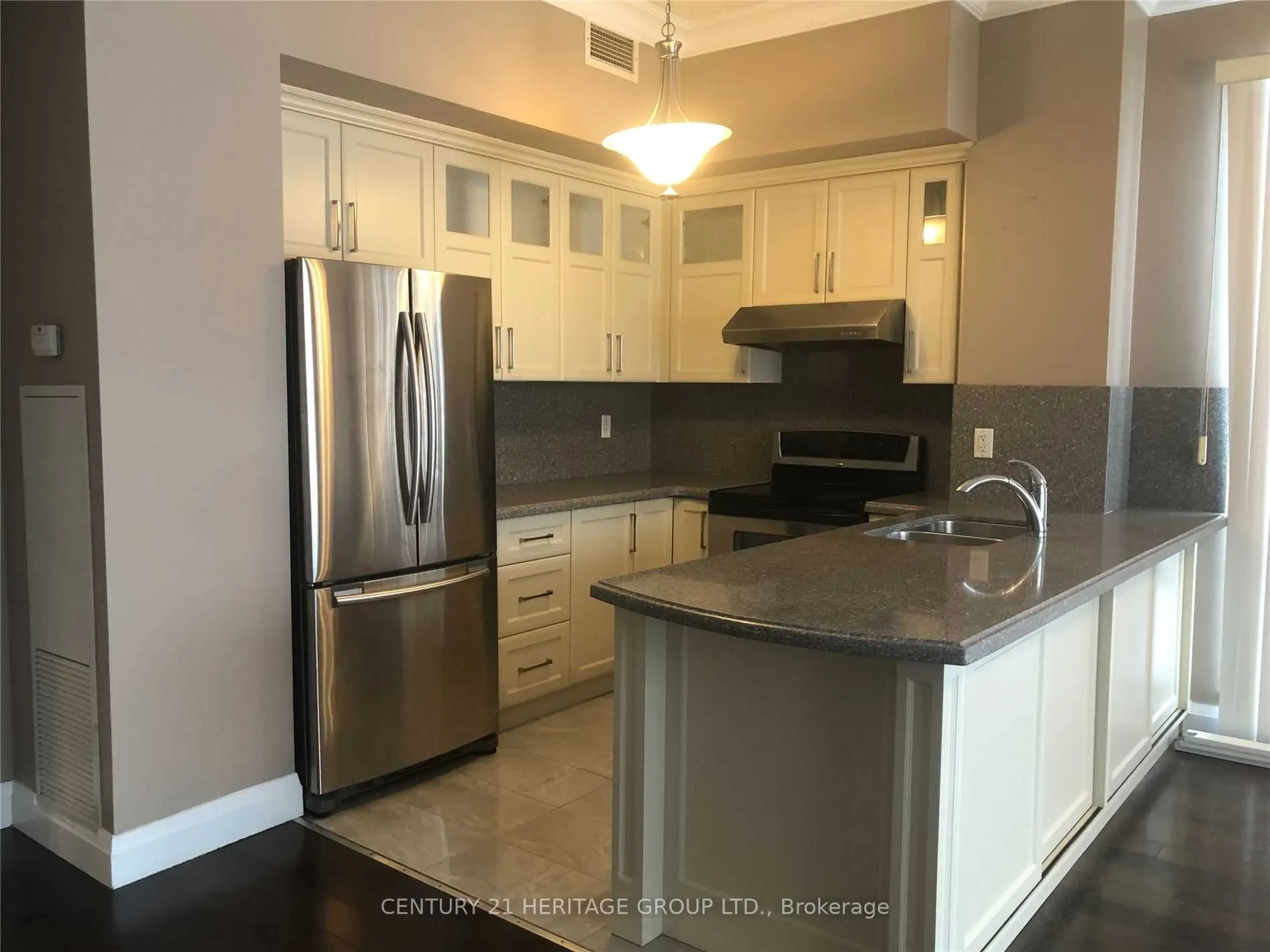 11121 Yonge Street, #104