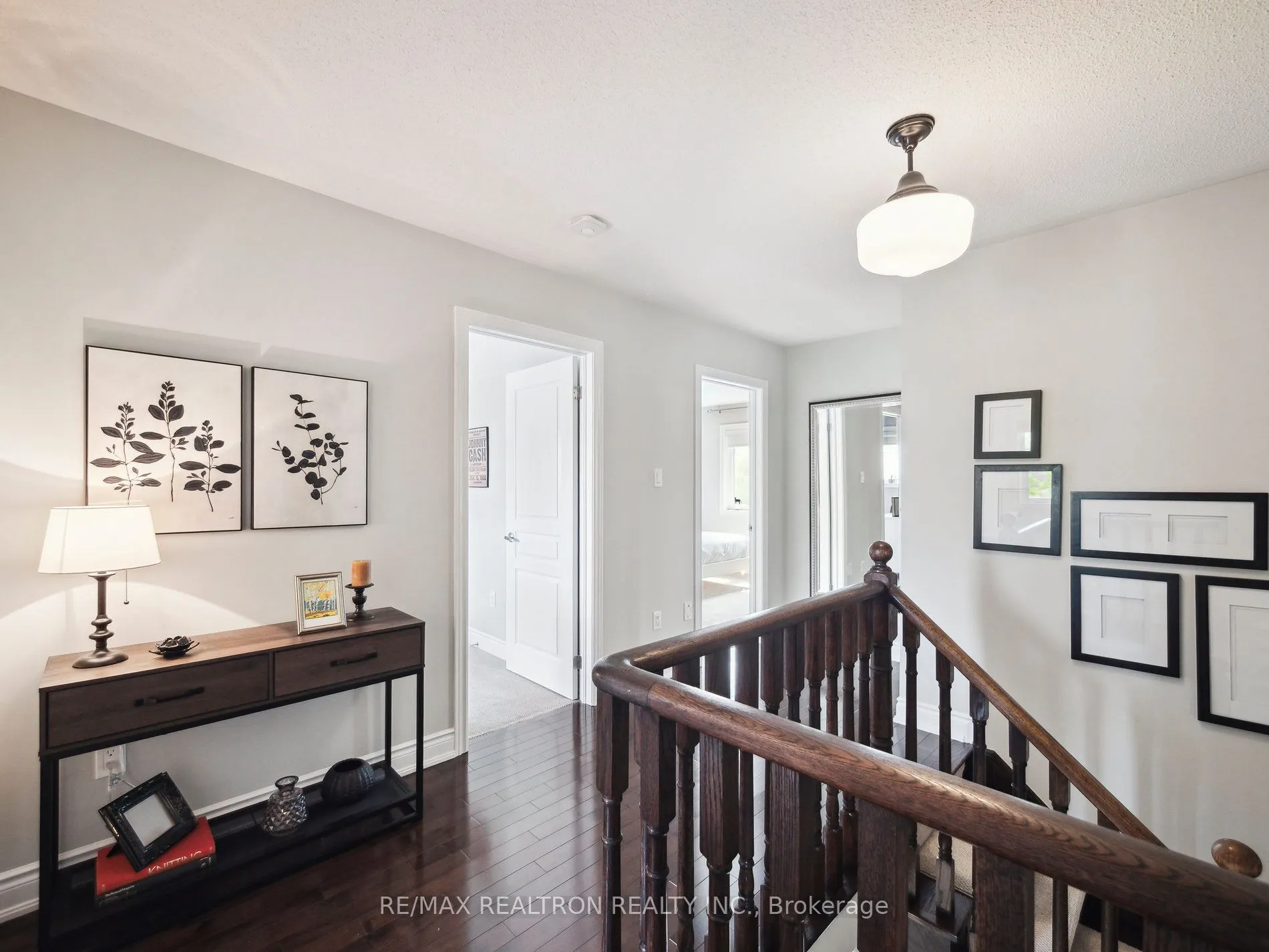 10 Glade Drive