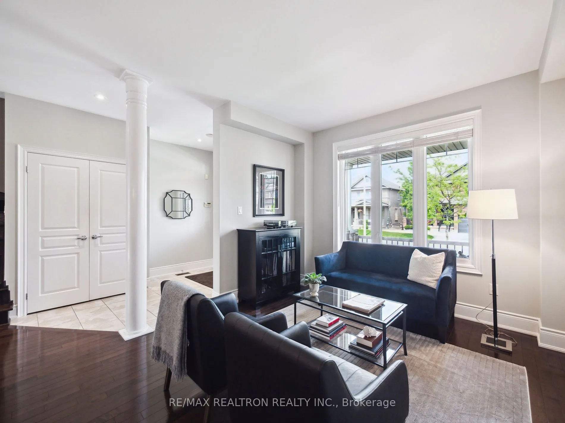 10 Glade Drive