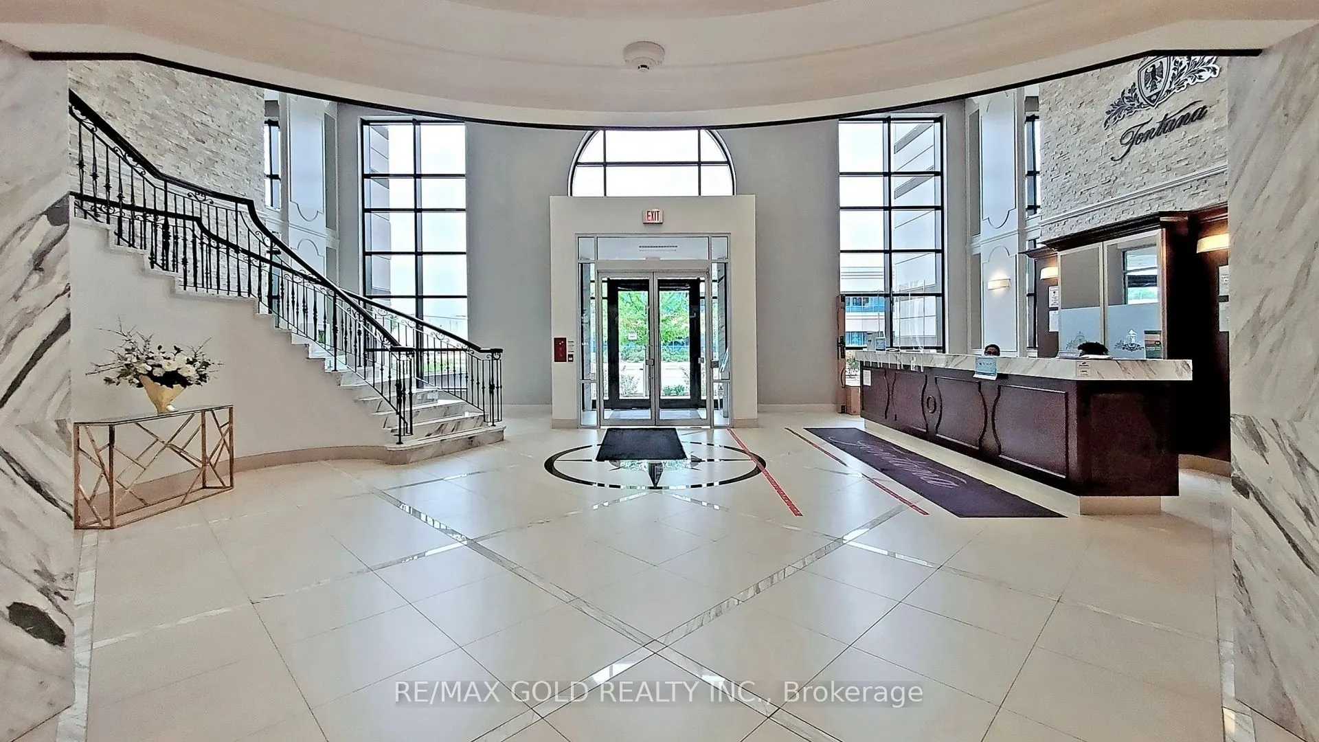 89 South Town Centre Boulevard, #901