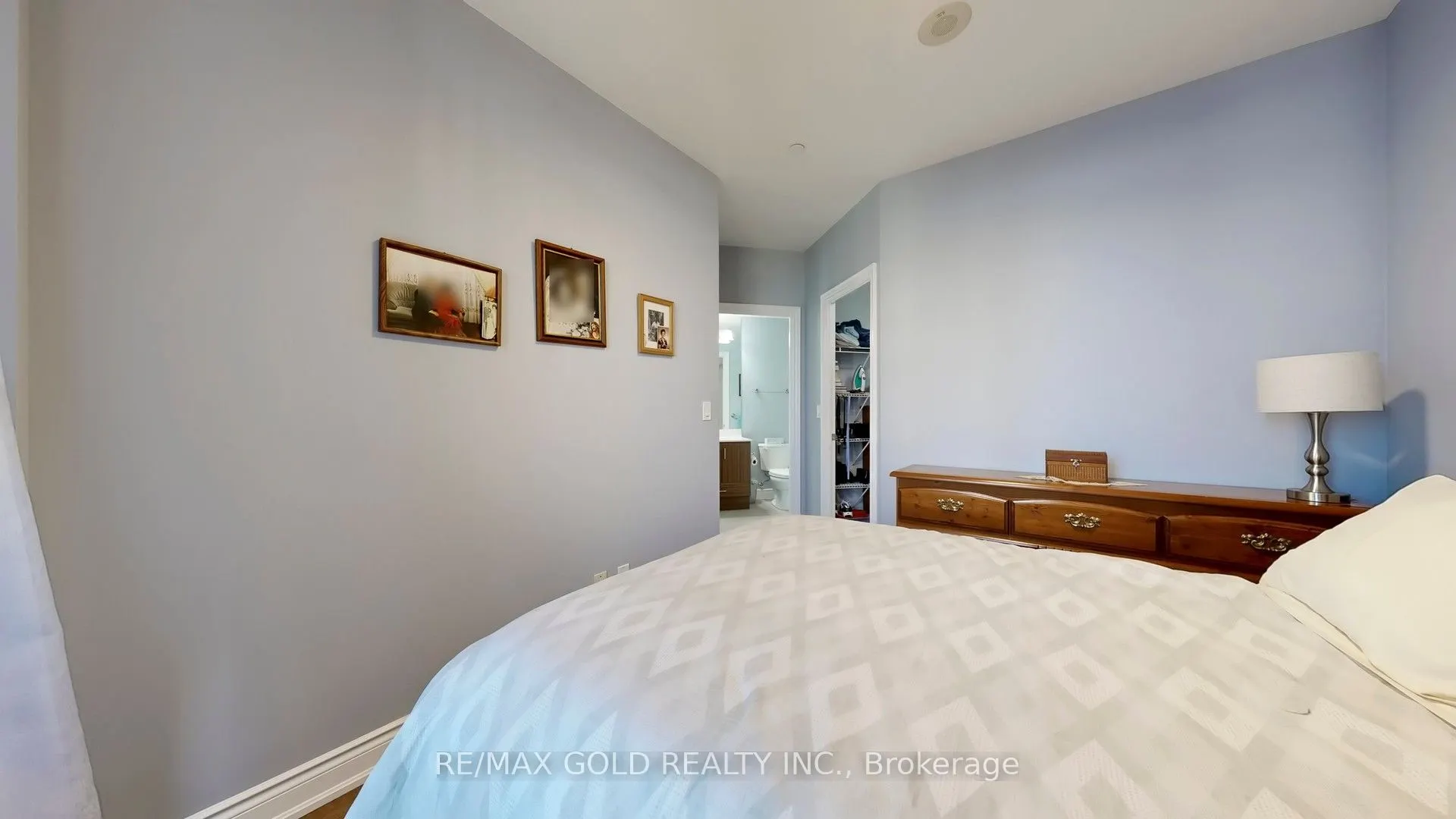 89 South Town Centre Boulevard, #901