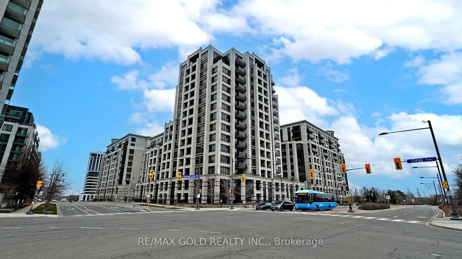 89 South Town Centre Boulevard, #901