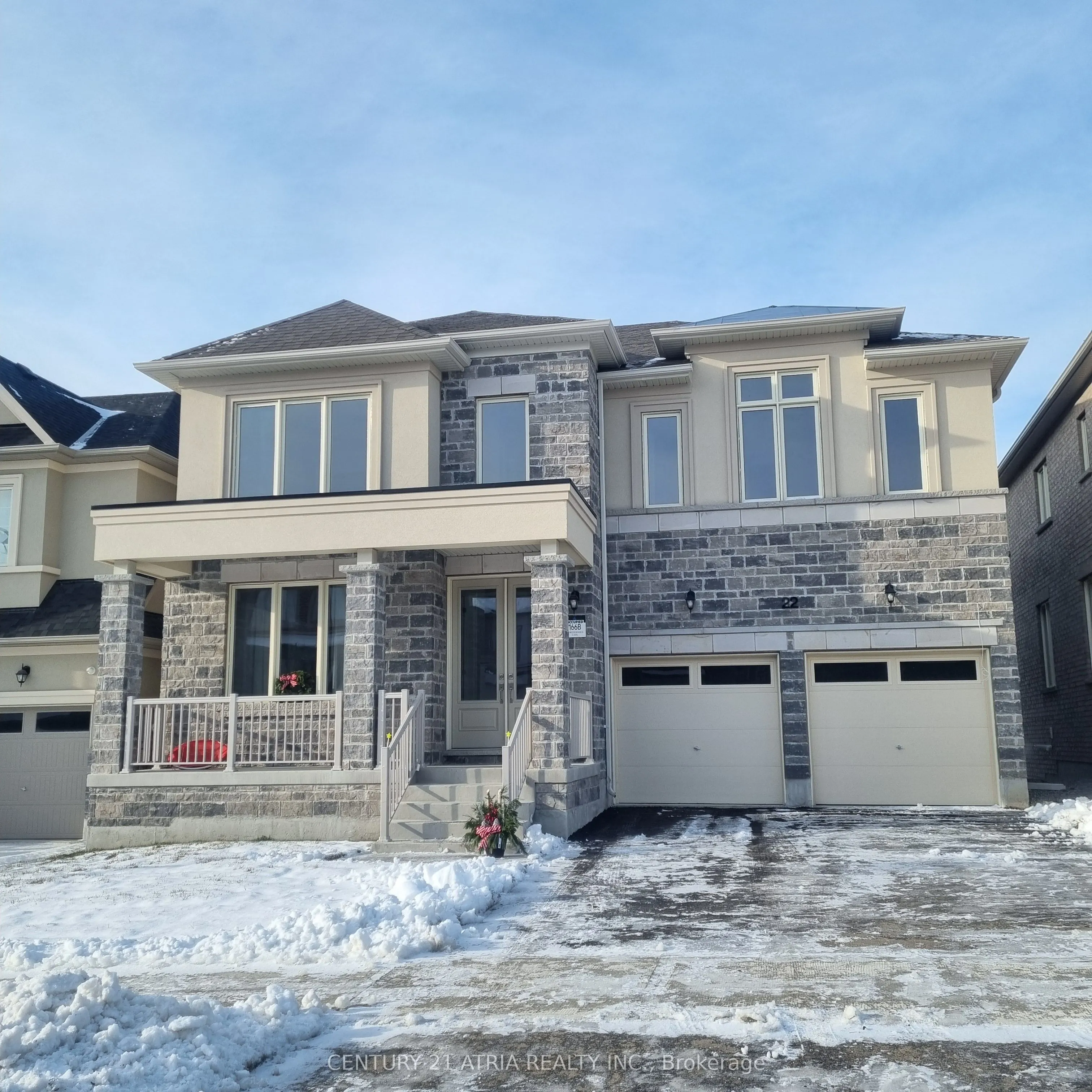 22 Watershed Gate, #upper