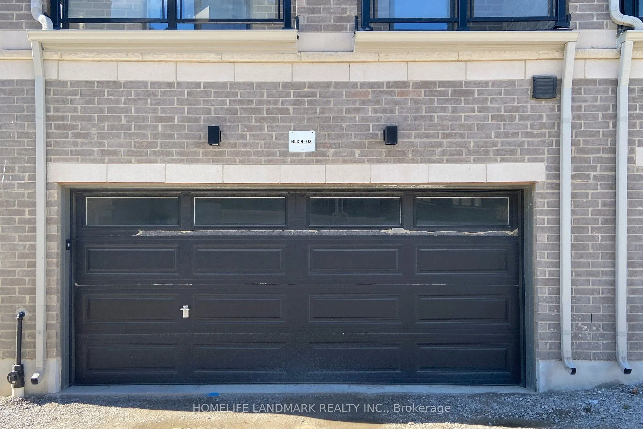 17 Kahshe Lane