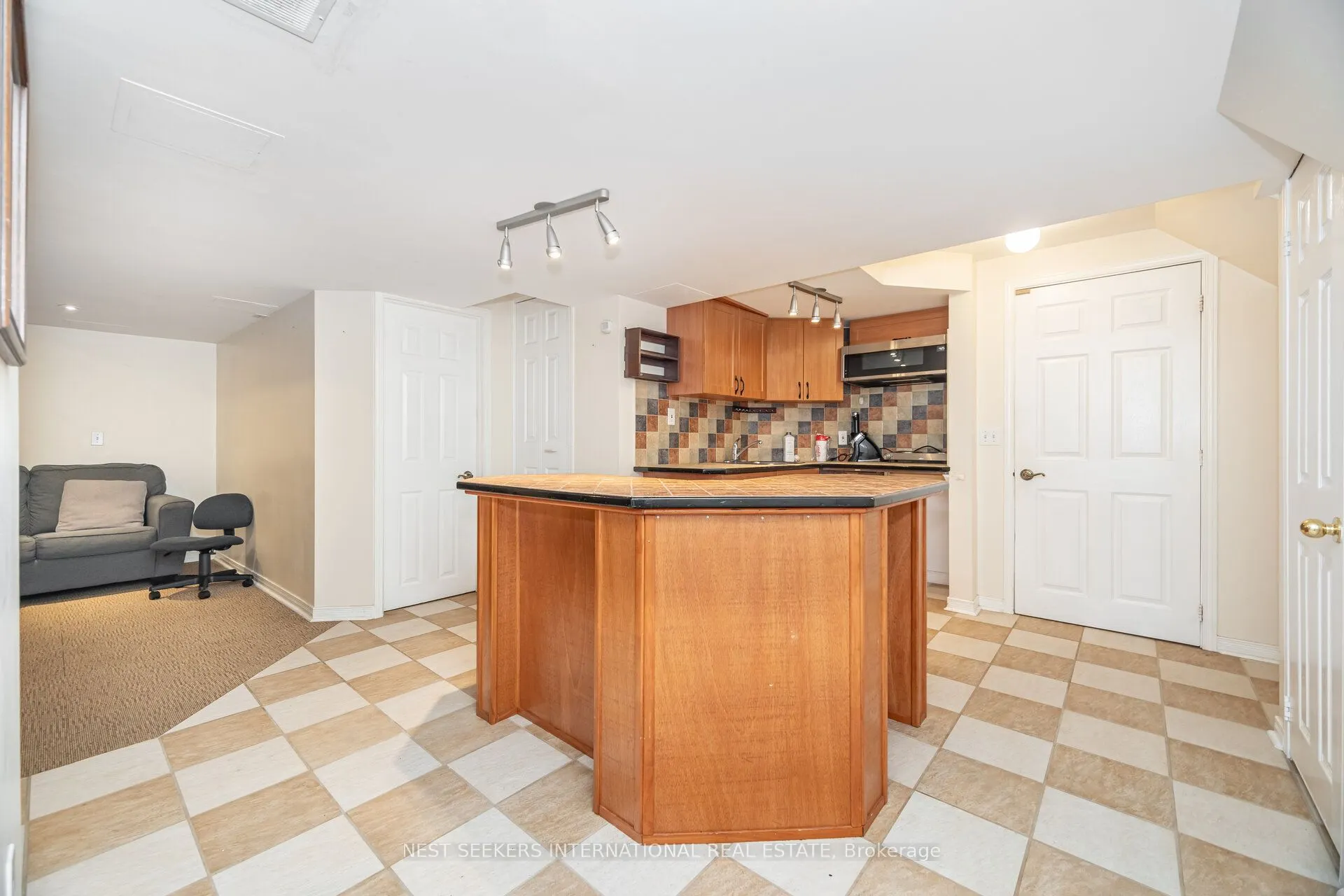 62 Ventana Way