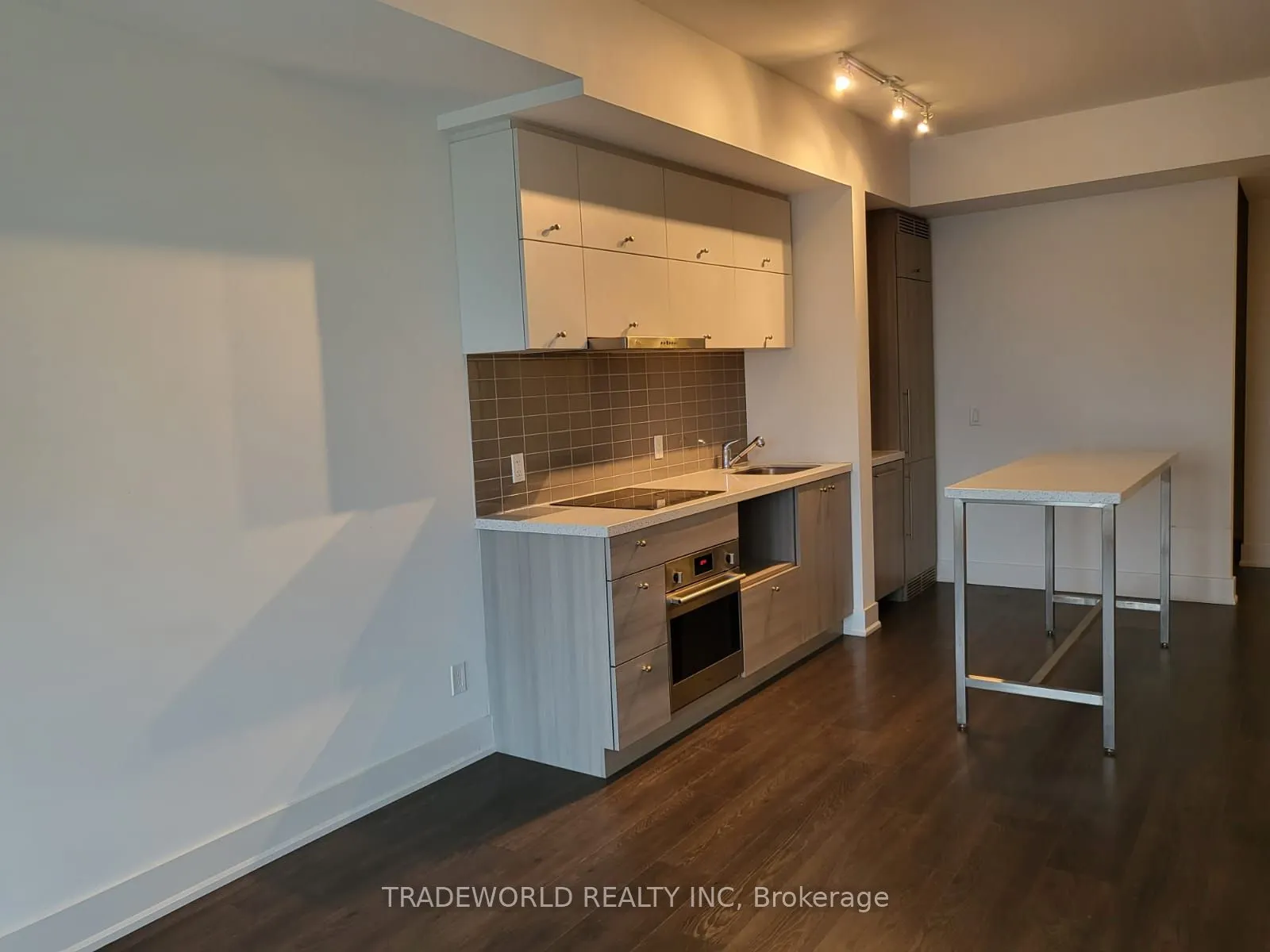 180 Enterprise Boulevard, #1012