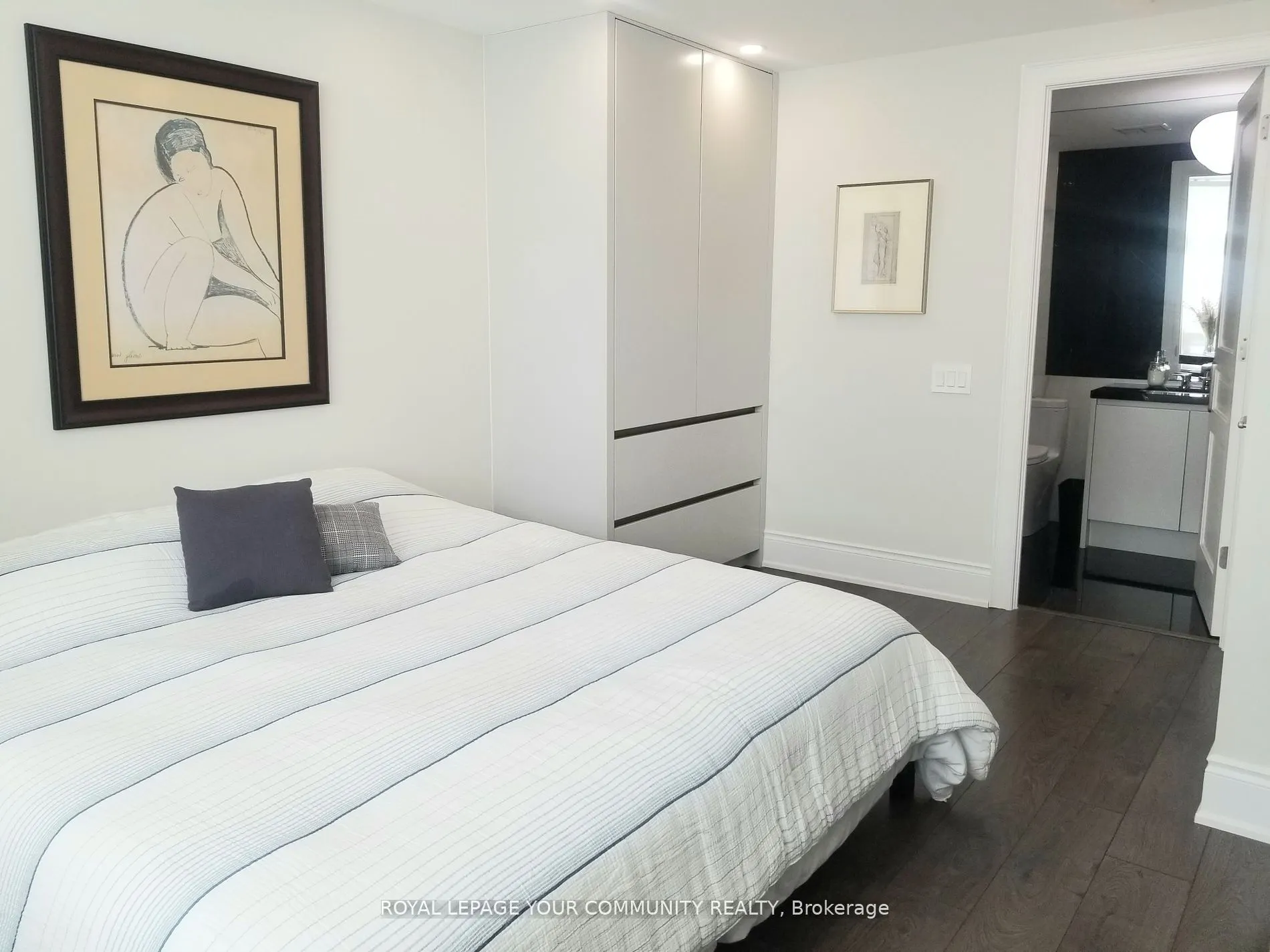 7071 Bayview Avenue, #304