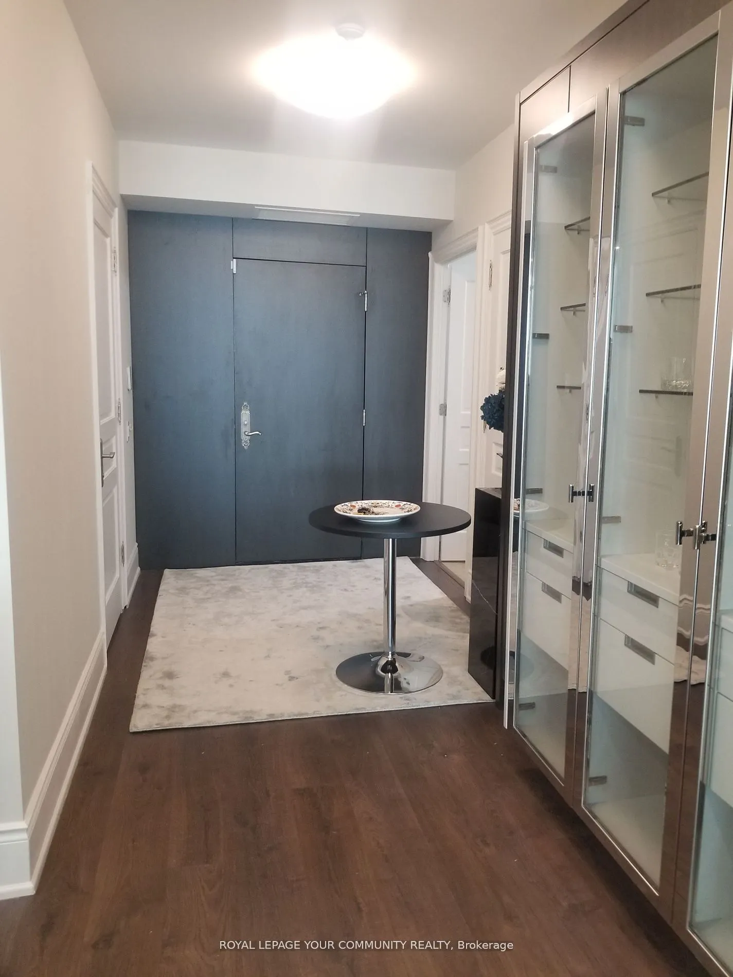 7071 Bayview Avenue, #304