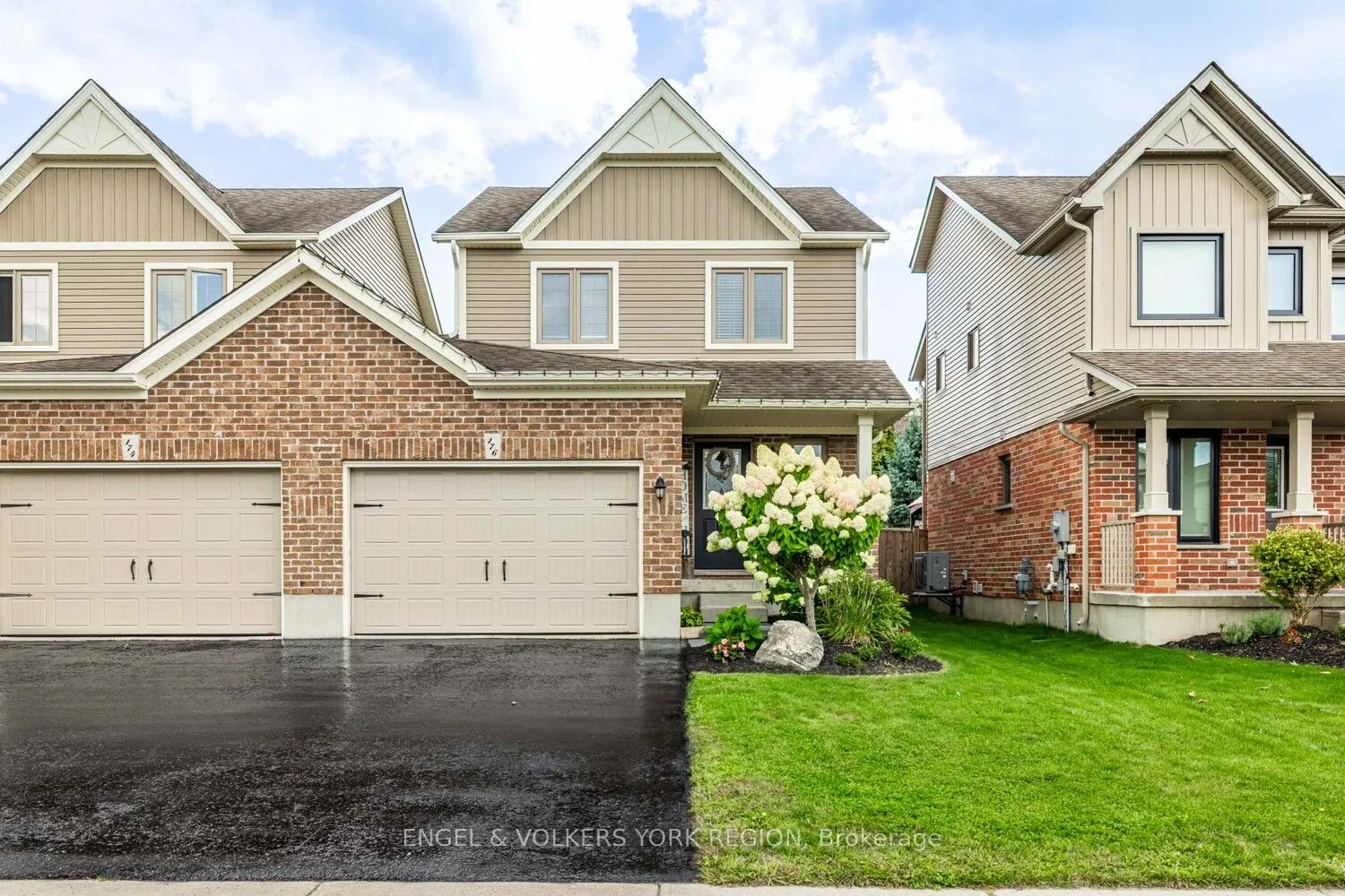 176 Banting Crescent