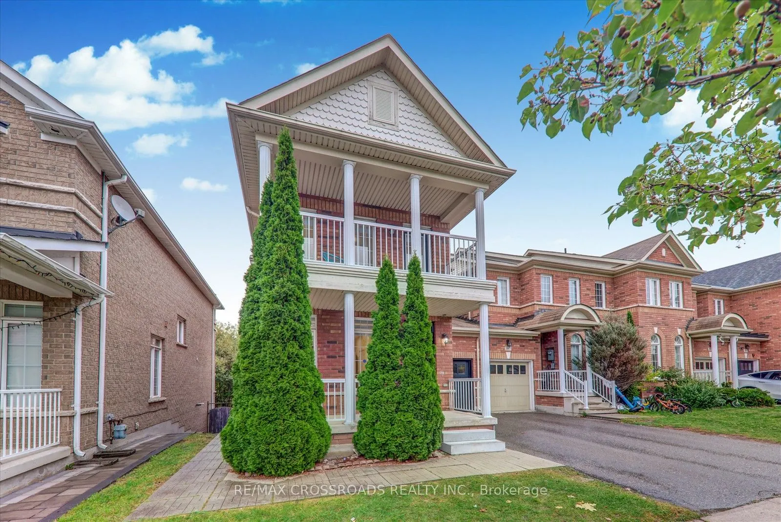 189 Riverwalk Drive