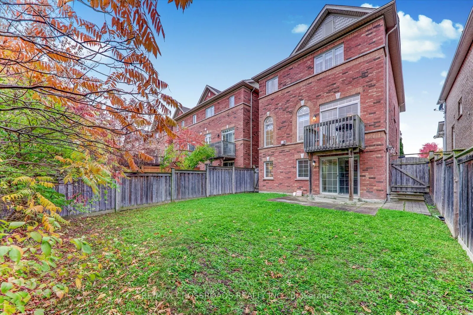 189 Riverwalk Drive