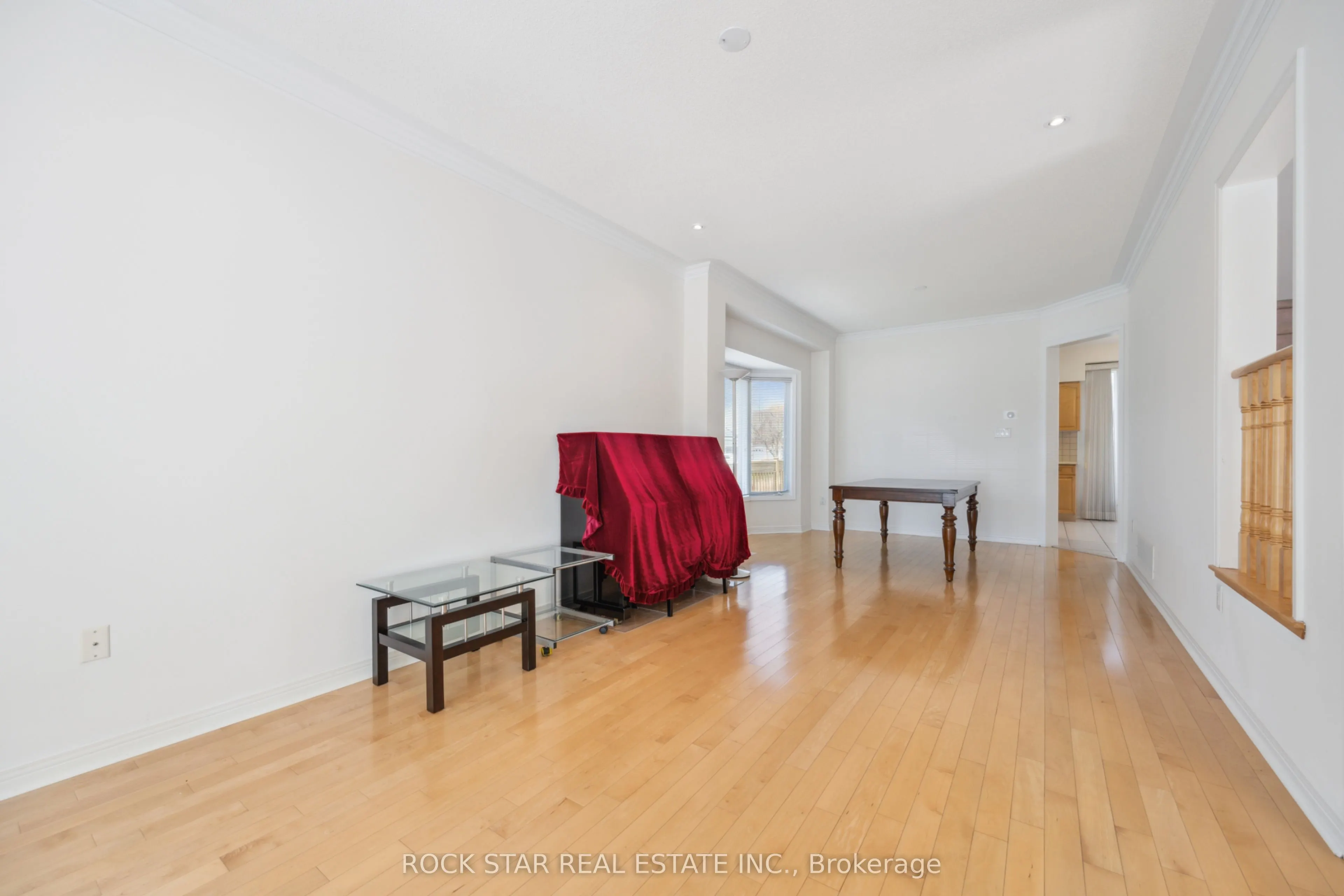 18 Burndenford Crescent