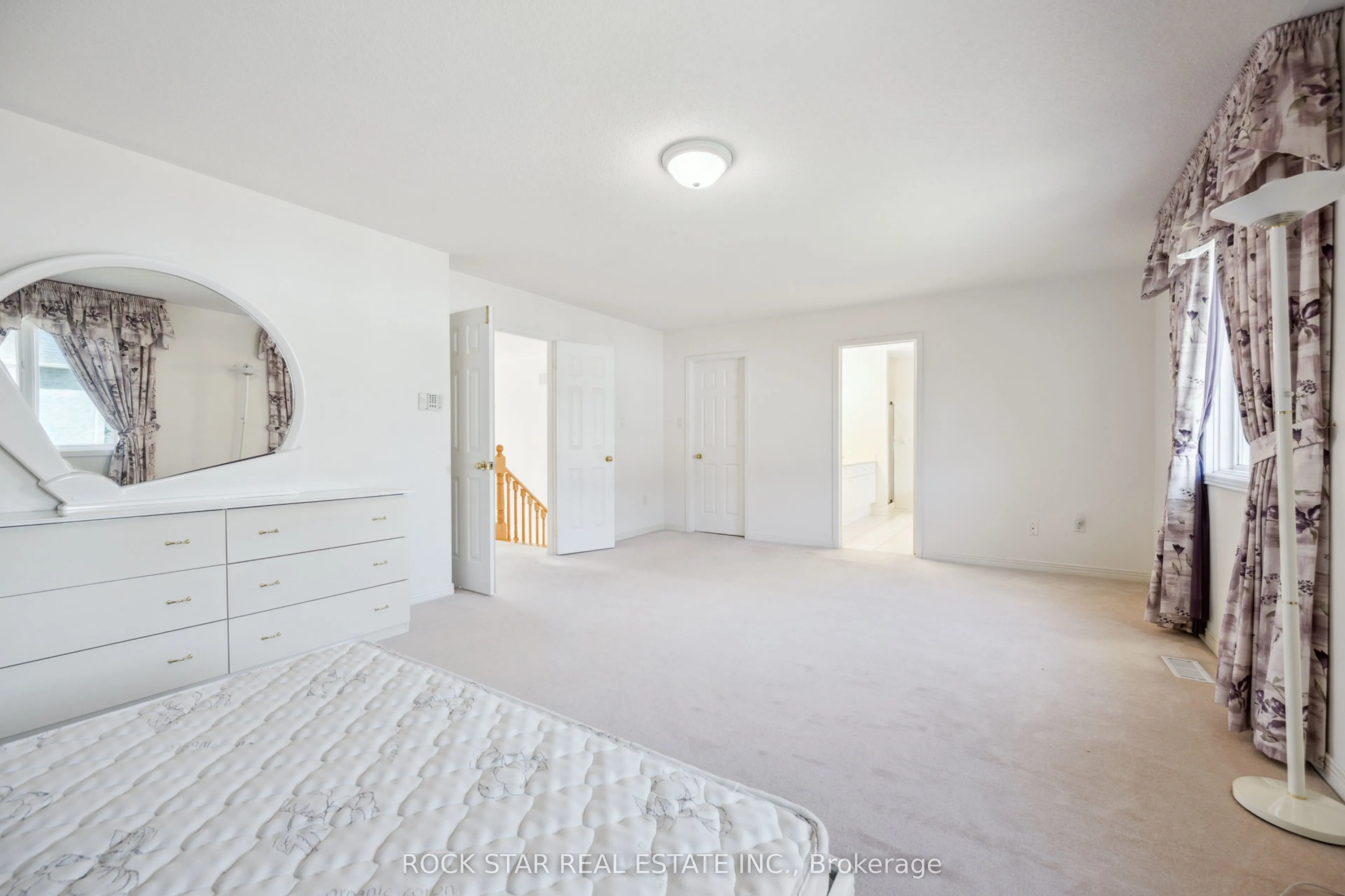 18 Burndenford Crescent