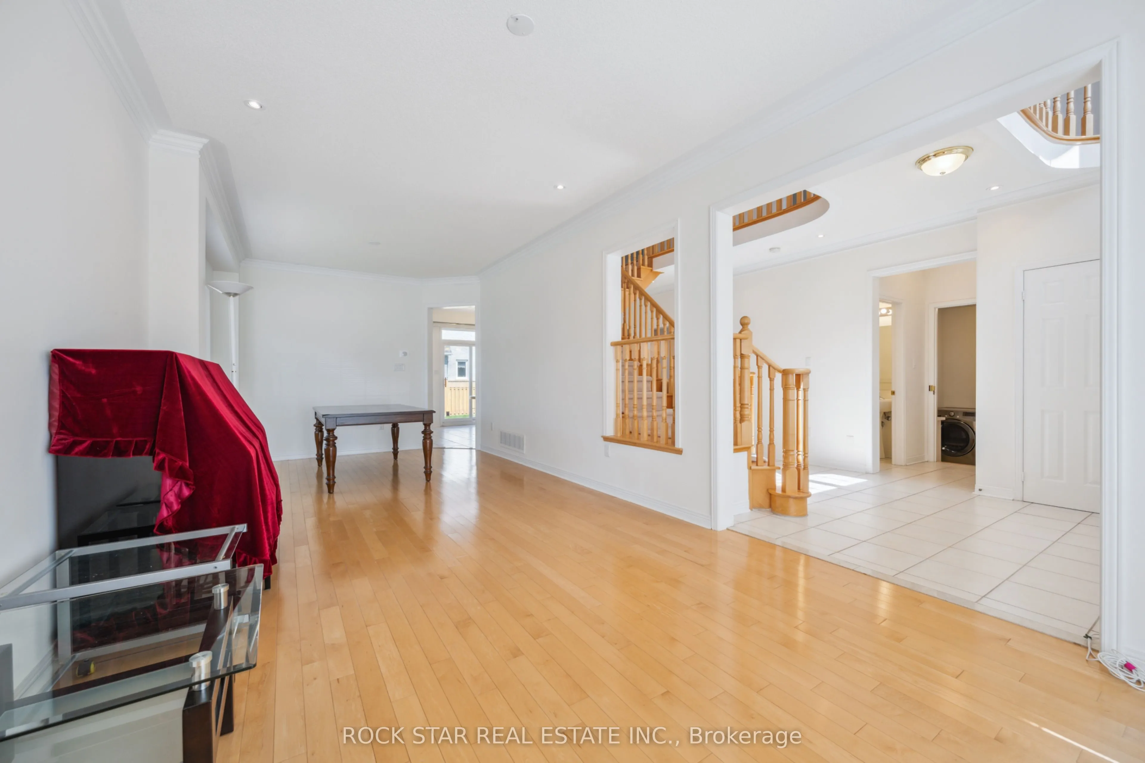 18 Burndenford Crescent