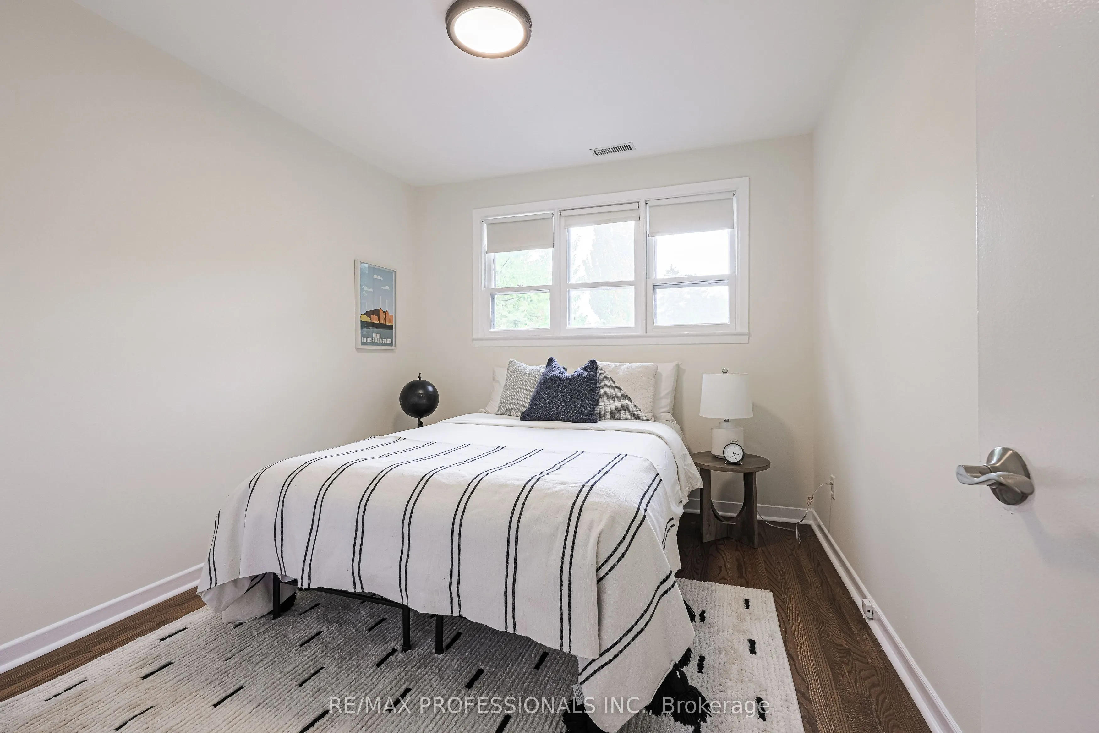 9 Donalbain Crescent