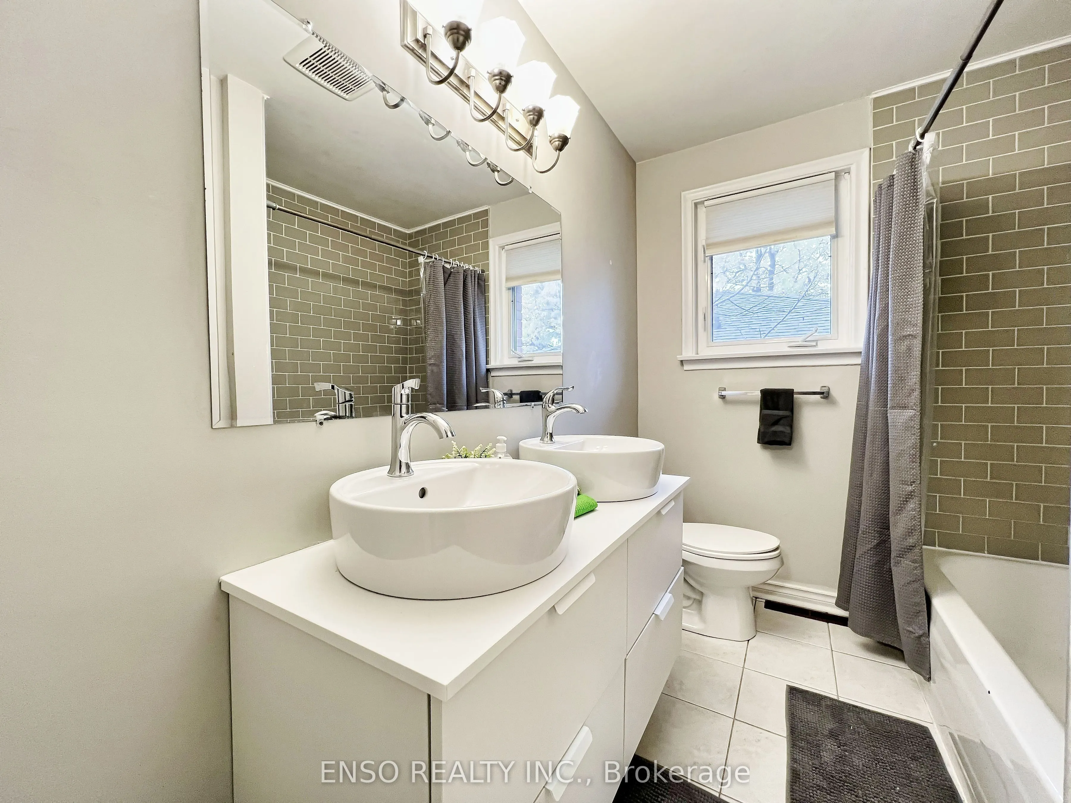 24 Gentry Crescent, #Unit A